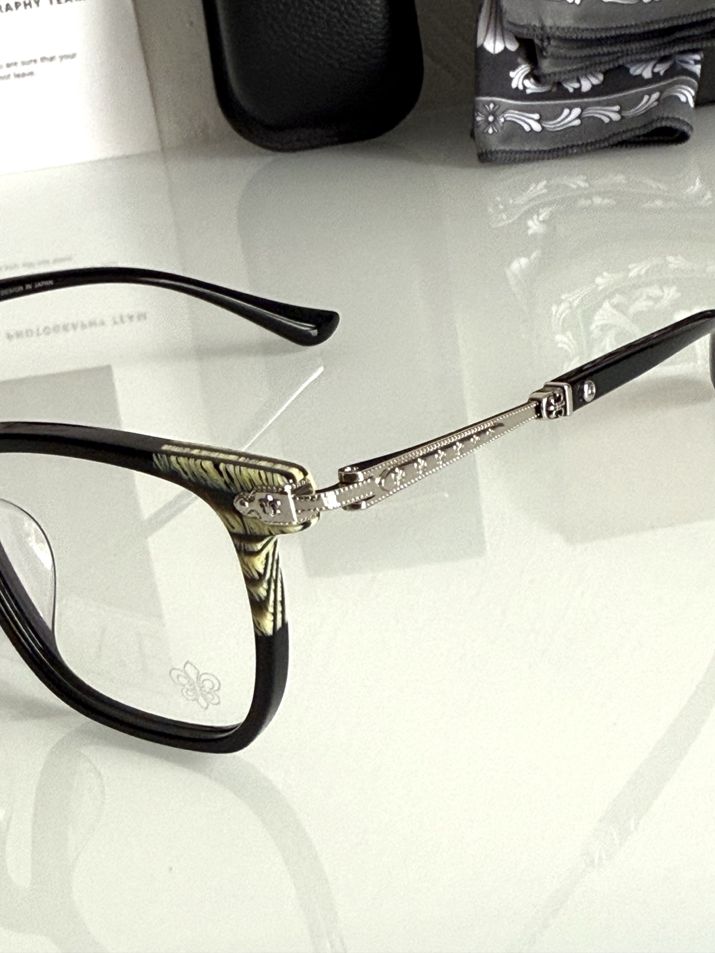 新款 CHROME HEART钛➕立体薄板材佩戴轻盈舒适又有质感！CH8082SIZE：51-17-14