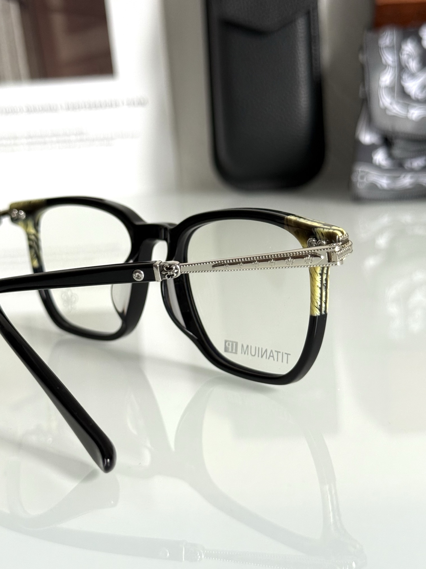 新款 CHROME HEART钛➕立体薄板材佩戴轻盈舒适又有质感！CH8082SIZE：51-17-14