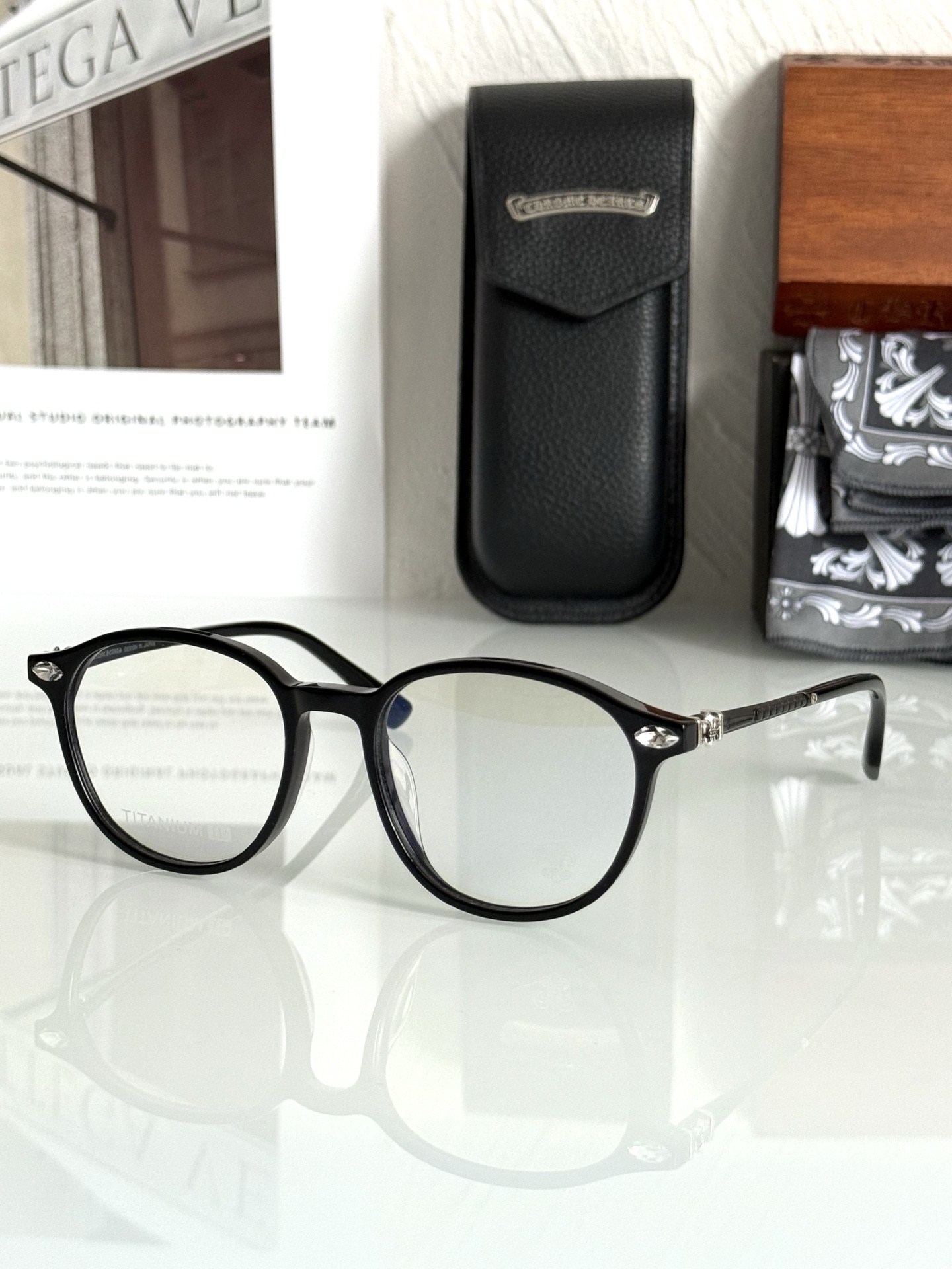 CHROME HEART 闪钻立体薄板材➕纯钛高质感佩戴舒适 时尚优雅气质 CH8135 SIZE:52