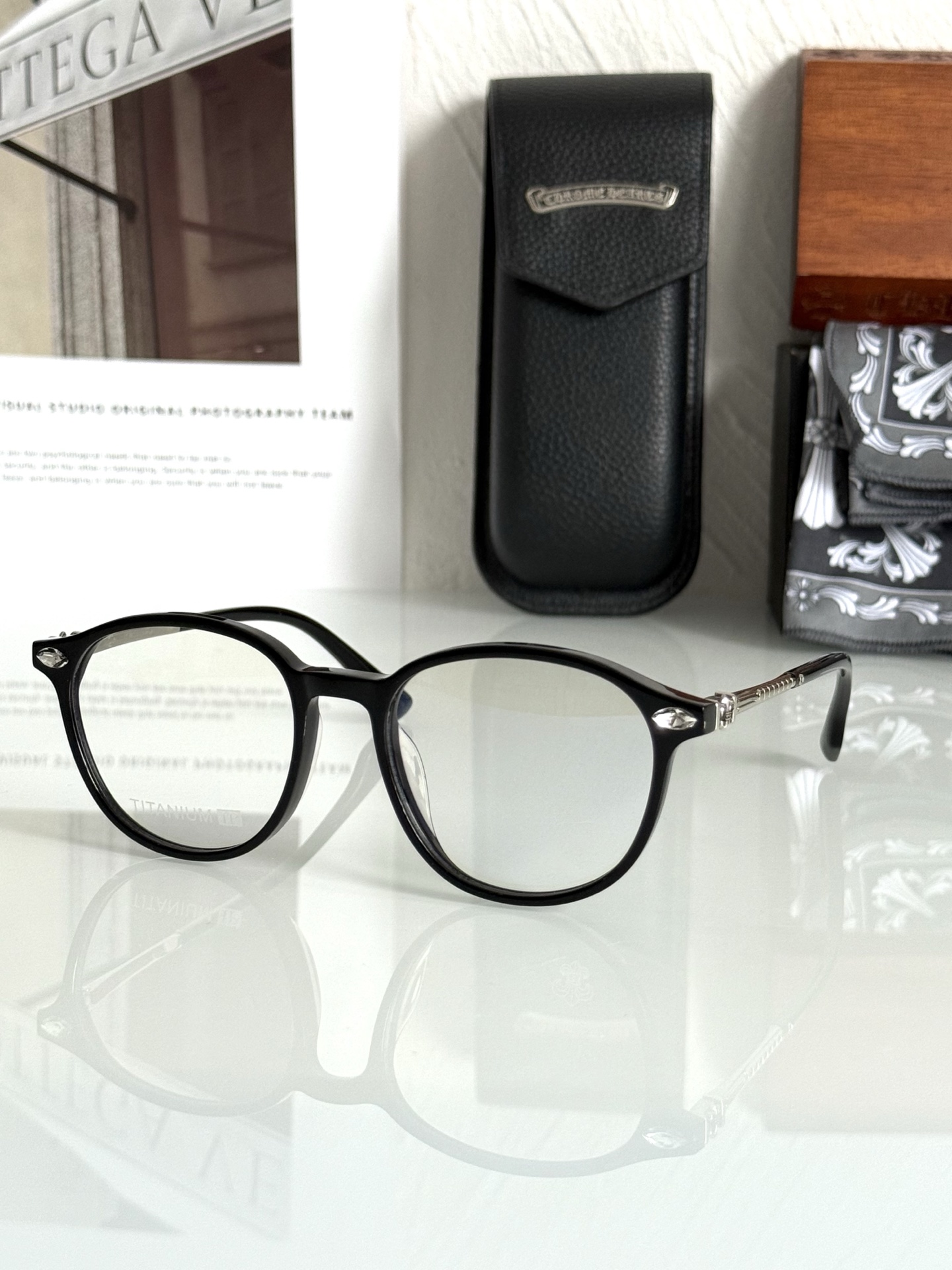 CHROME HEART 闪钻立体薄板材➕纯钛高质感佩戴舒适 时尚优雅气质 CH8135 SIZE:52