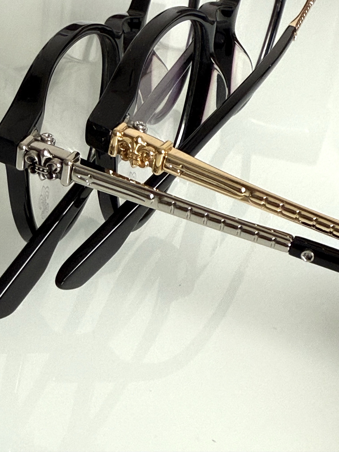 CHROME HEART 闪钻立体薄板材➕纯钛高质感佩戴舒适 时尚优雅气质 CH8135 SIZE:52