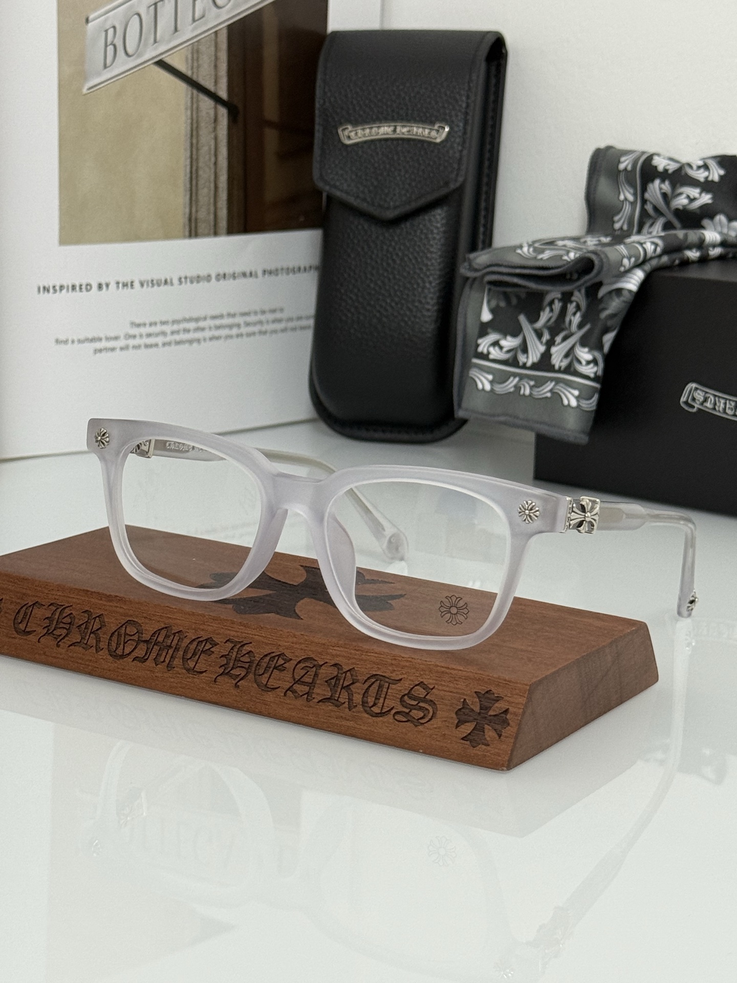 ToP quality 经典复古大框CHROME HEART 高版本 镭射精雕刻字 每副都有独立编码CO