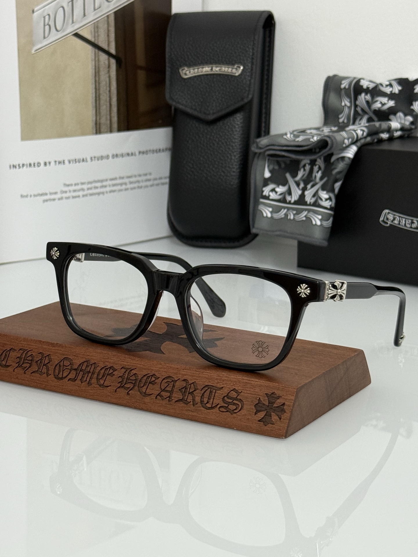 ToP quality 经典复古大框CHROME HEART 高版本 镭射精雕刻字 每副都有独立编码CO