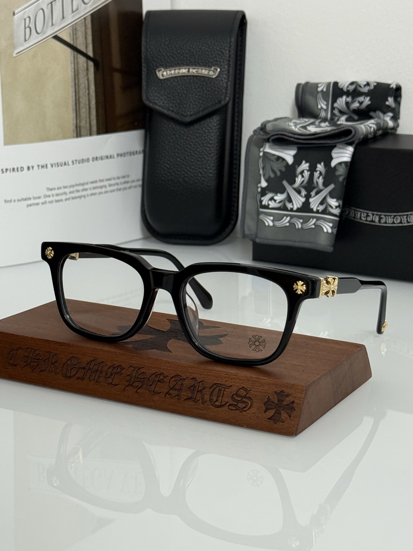 ToP quality 经典复古大框CHROME HEART 高版本 镭射精雕刻字 每副都有独立编码CO