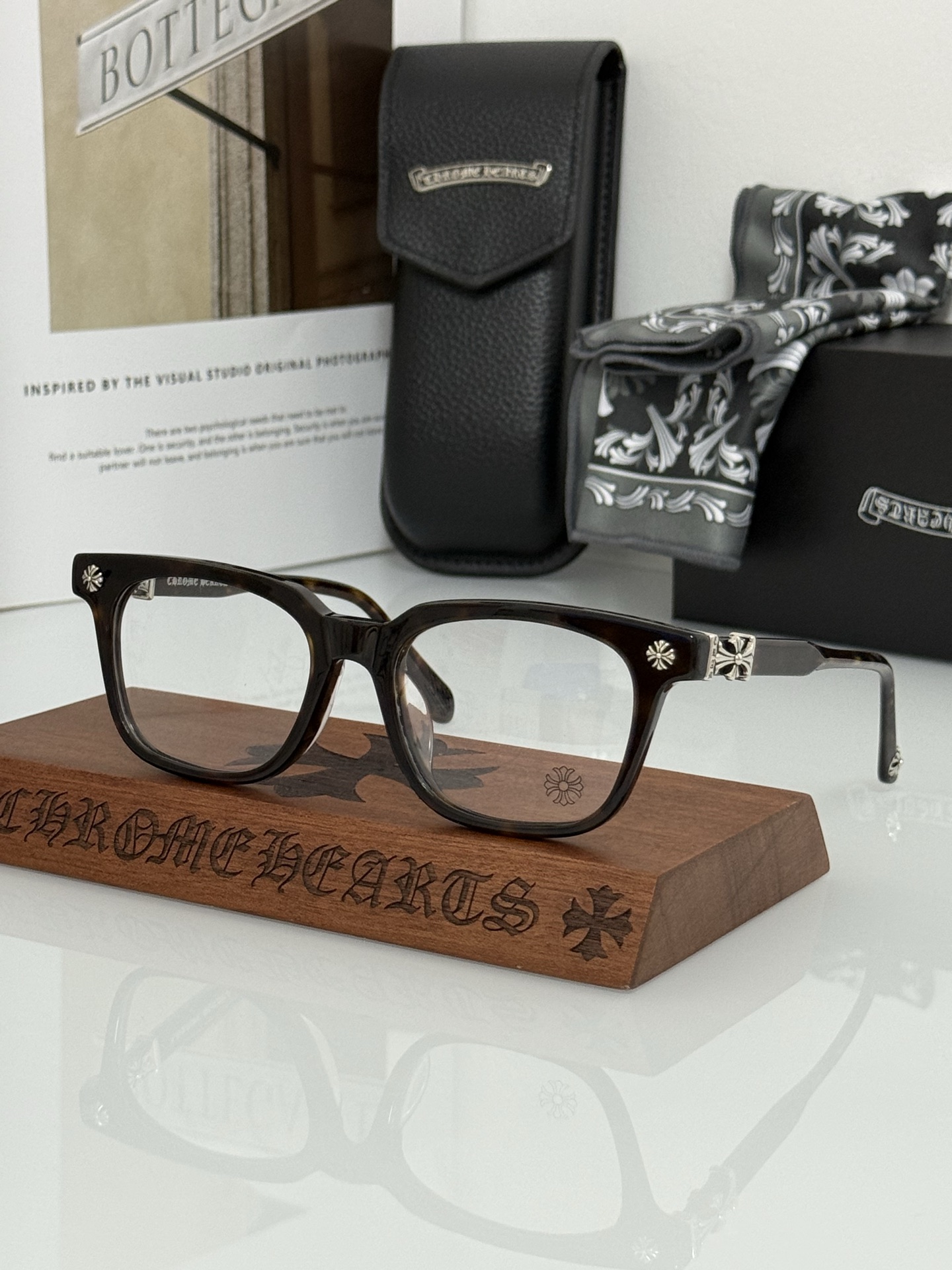 ToP quality 经典复古大框CHROME HEART 高版本 镭射精雕刻字 每副都有独立编码CO