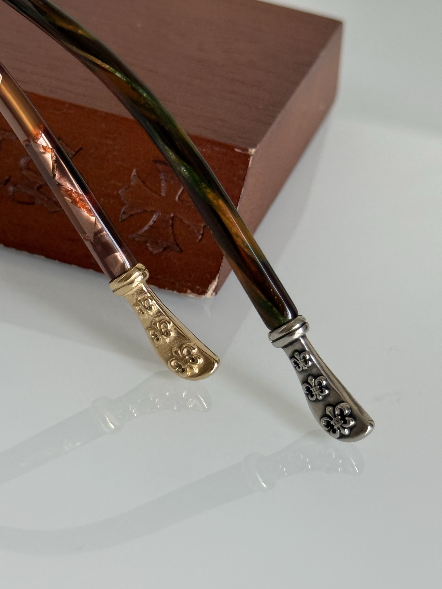 NEW 细节控推荐✔️CHROME HEART 十字精雕马蹄花元素满满 精工打造！ CH8227 SIZE：50-21-