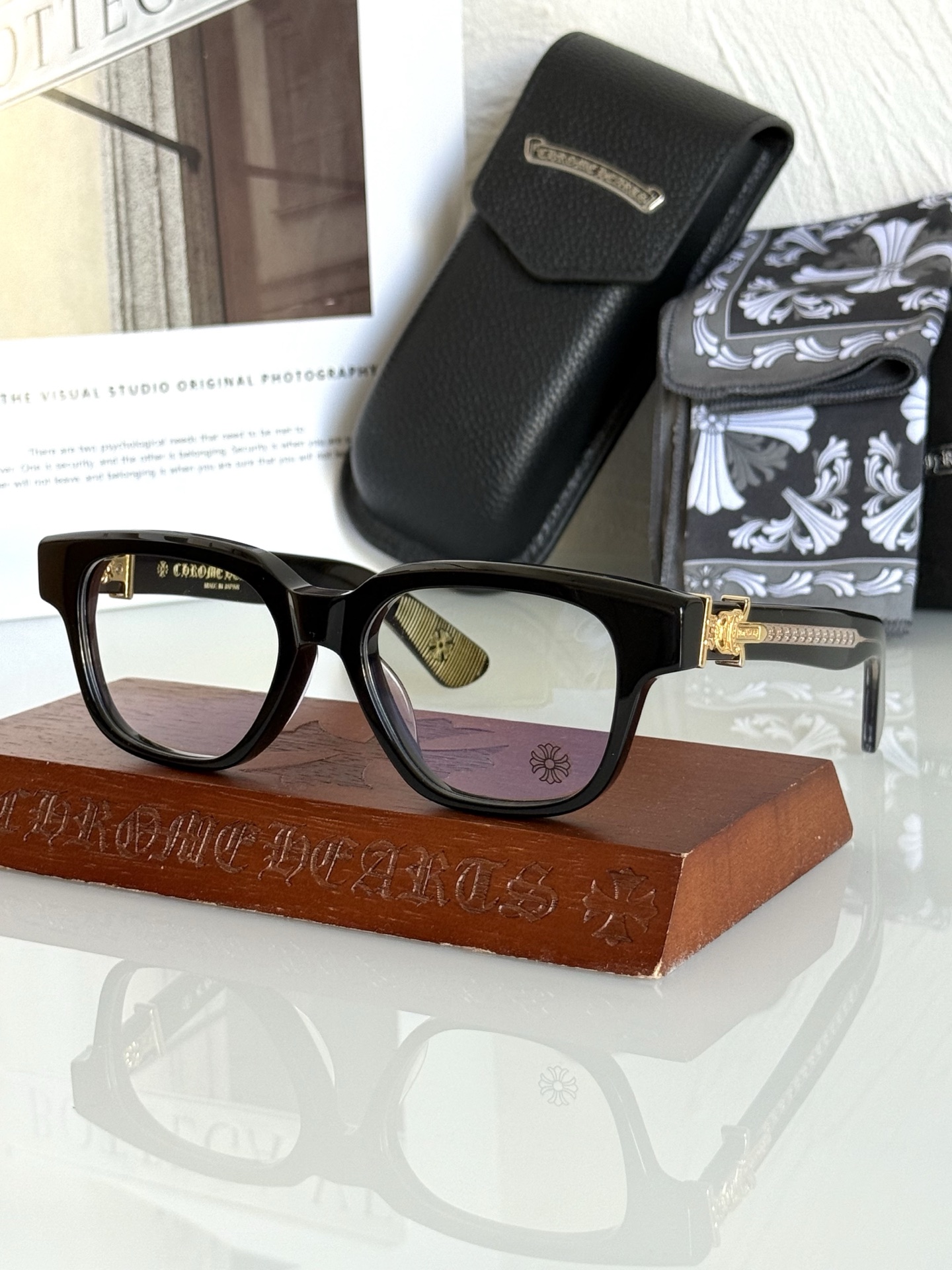 顶级原版定制款！每副都有独立编码 CHROME HEART 高奢系列 眼镜界艺术精品 意大利厚料精工制作