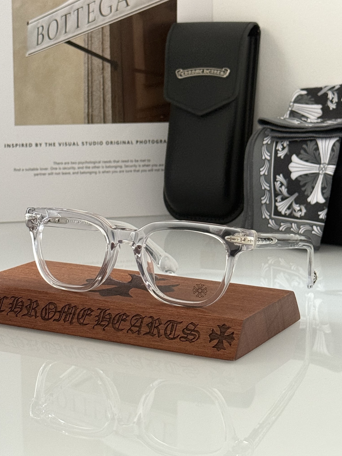 高版精雕刻字 永不褪色 尽显高端品质进口板材打造 光滑有质感 DRIPPIN CHROME HEART*