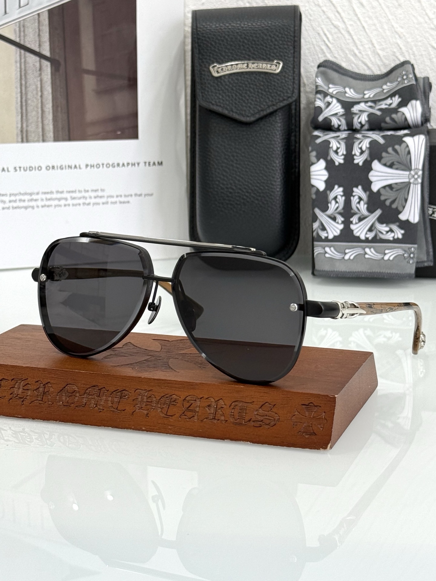 NEW 轻奢款 重量级新品墨镜🕶️CHROME HEART CH8238SIZE：63-12-149
