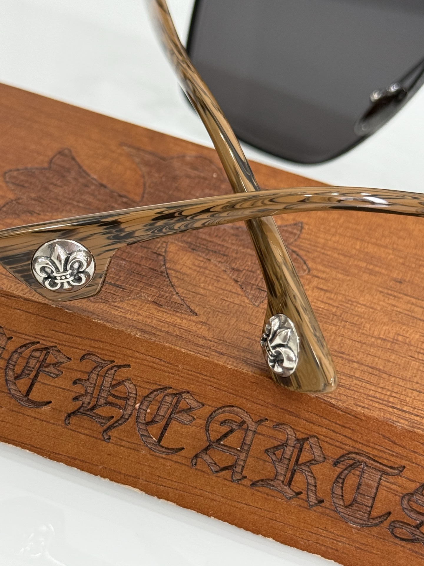 NEW 轻奢款 重量级新品墨镜🕶️硬汉方型设计 CHROME HEART CH8239SIZE：62-1