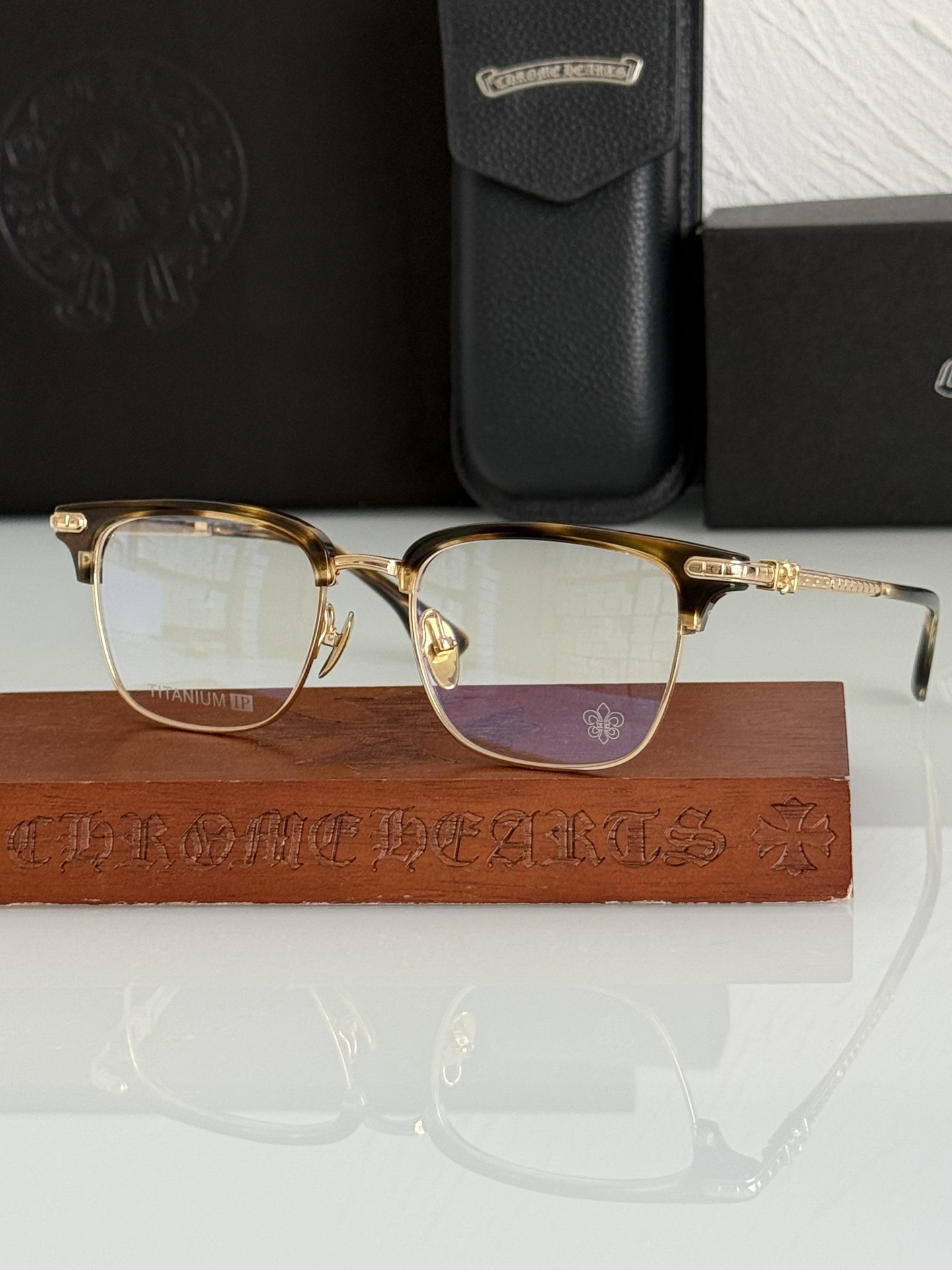 钛 新品眉架〰️CHROME HEARTCH8148 SIZE:55-20-148