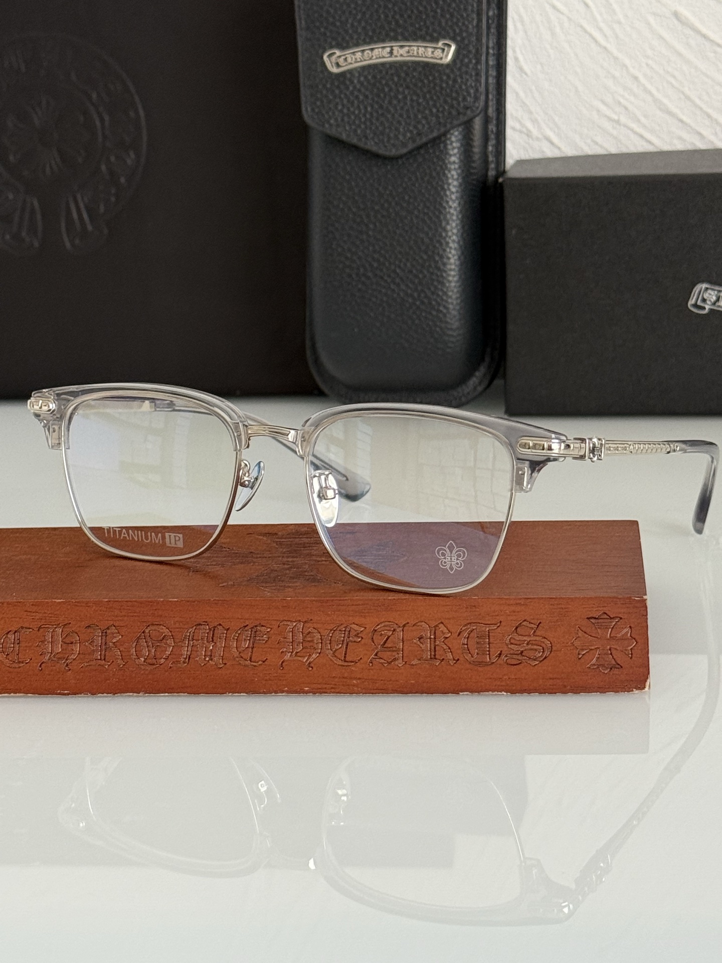 钛 新品眉架〰️CHROME HEARTCH8148 SIZE:55-20-148