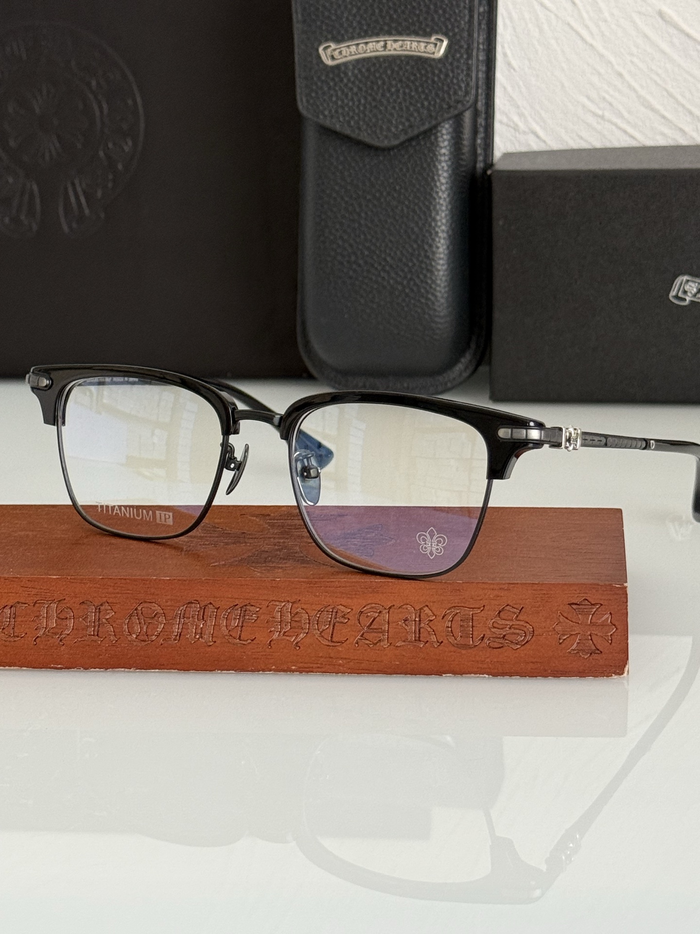 钛 新品眉架〰️CHROME HEARTCH8148 SIZE:55-20-148
