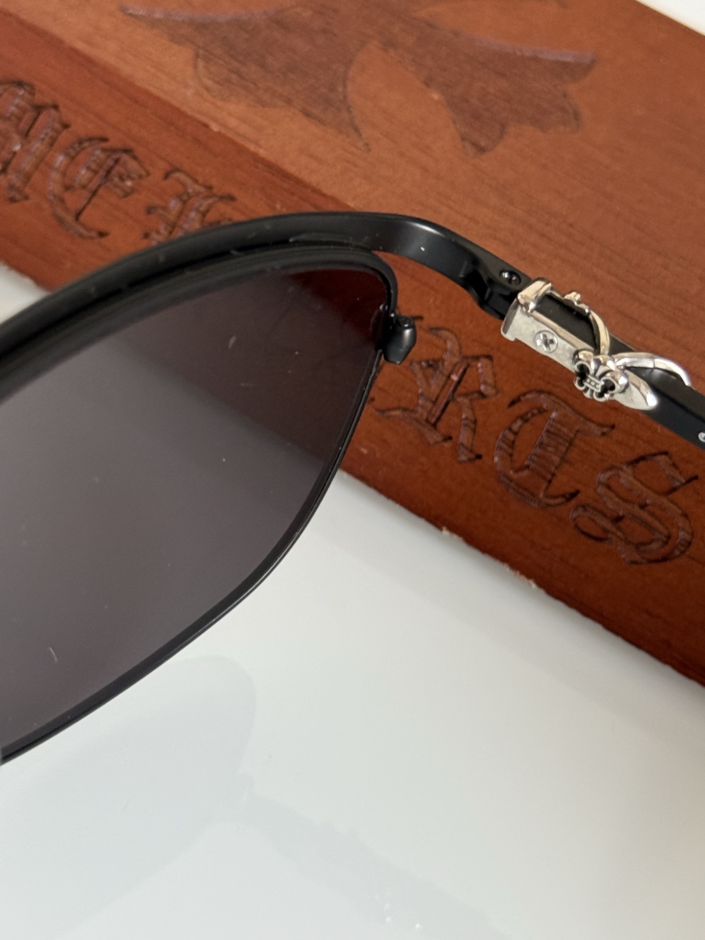 NEW❗️原版定制 采用环抱式设计  街头风 非常机车CHROME HEART CH8241 SIZE：59-19-14