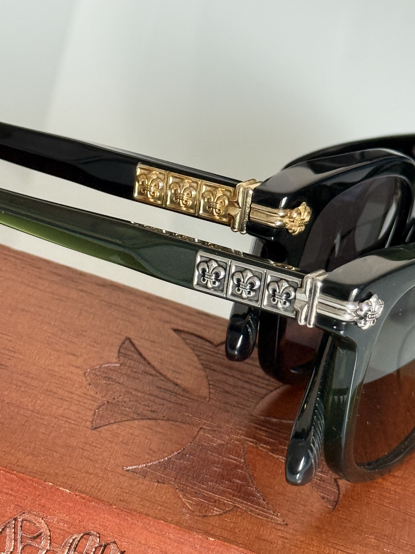 最新推出王炸款🖤 男女通用经典大方框，超级百搭适合多种风格！意大利进口板料手工打磨制造 非常有质感CH8