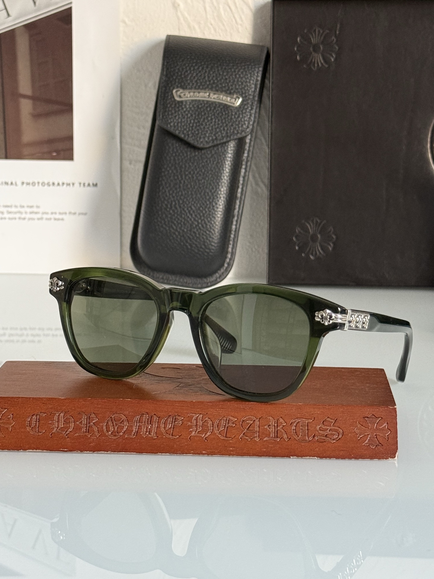 最新推出王炸款🖤 男女通用经典大方框，超级百搭适合多种风格！意大利进口板料手工打磨制造 非常有质感CH8