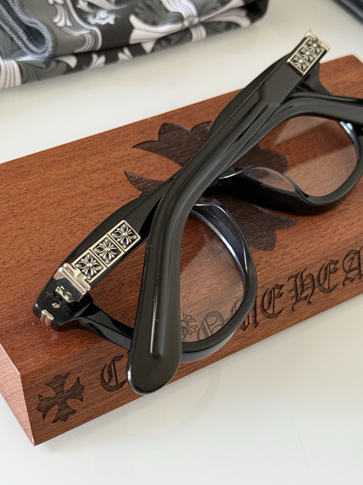 何浩楠同款 黑色🖤ToP quality 顶级复刻！CHROMEHEART*精雕镭射logo 细节完美 