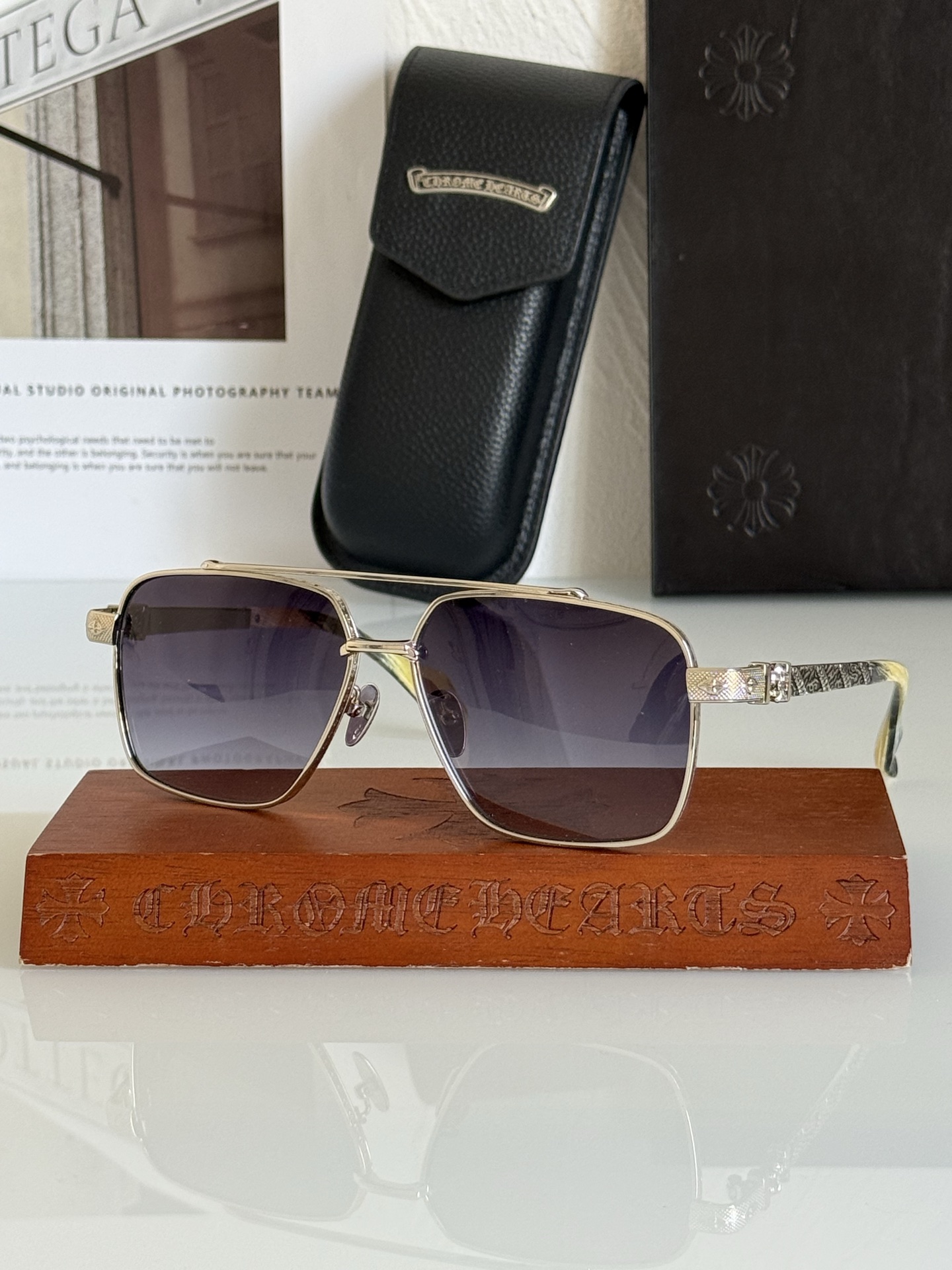 新款太阳镜🕶️ CHROME HEART立体图纹纯钛镜腿 大气时尚CH8309 SIZE：61-15-1