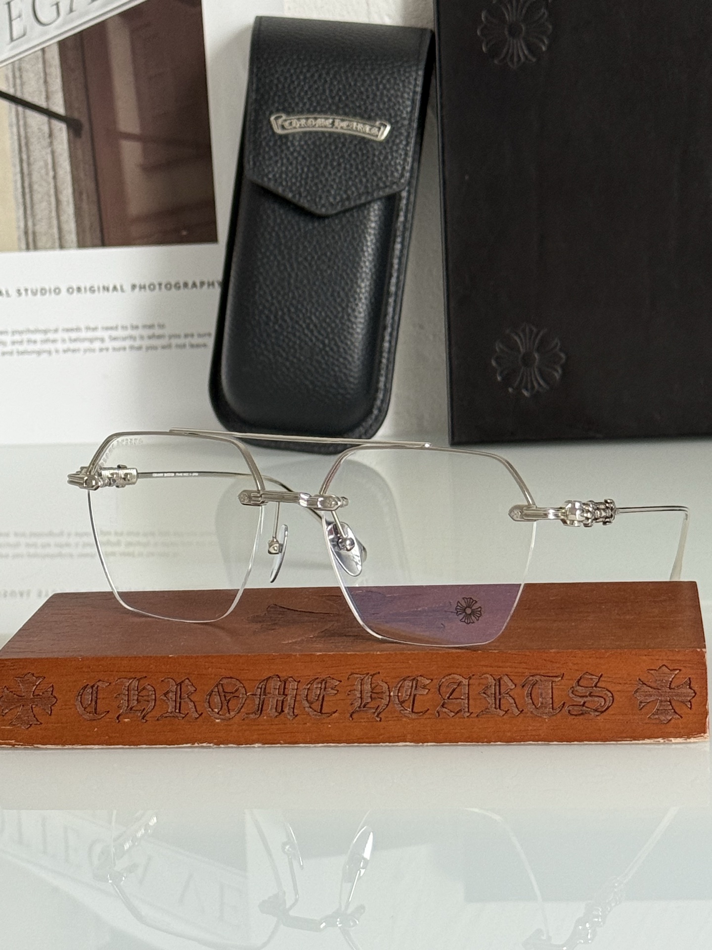 CHROME HEART原版复刻！蔡司镜片 十字花精雕螺丝 高级感拉满！半框美学 拒绝千篇一律 多边形造