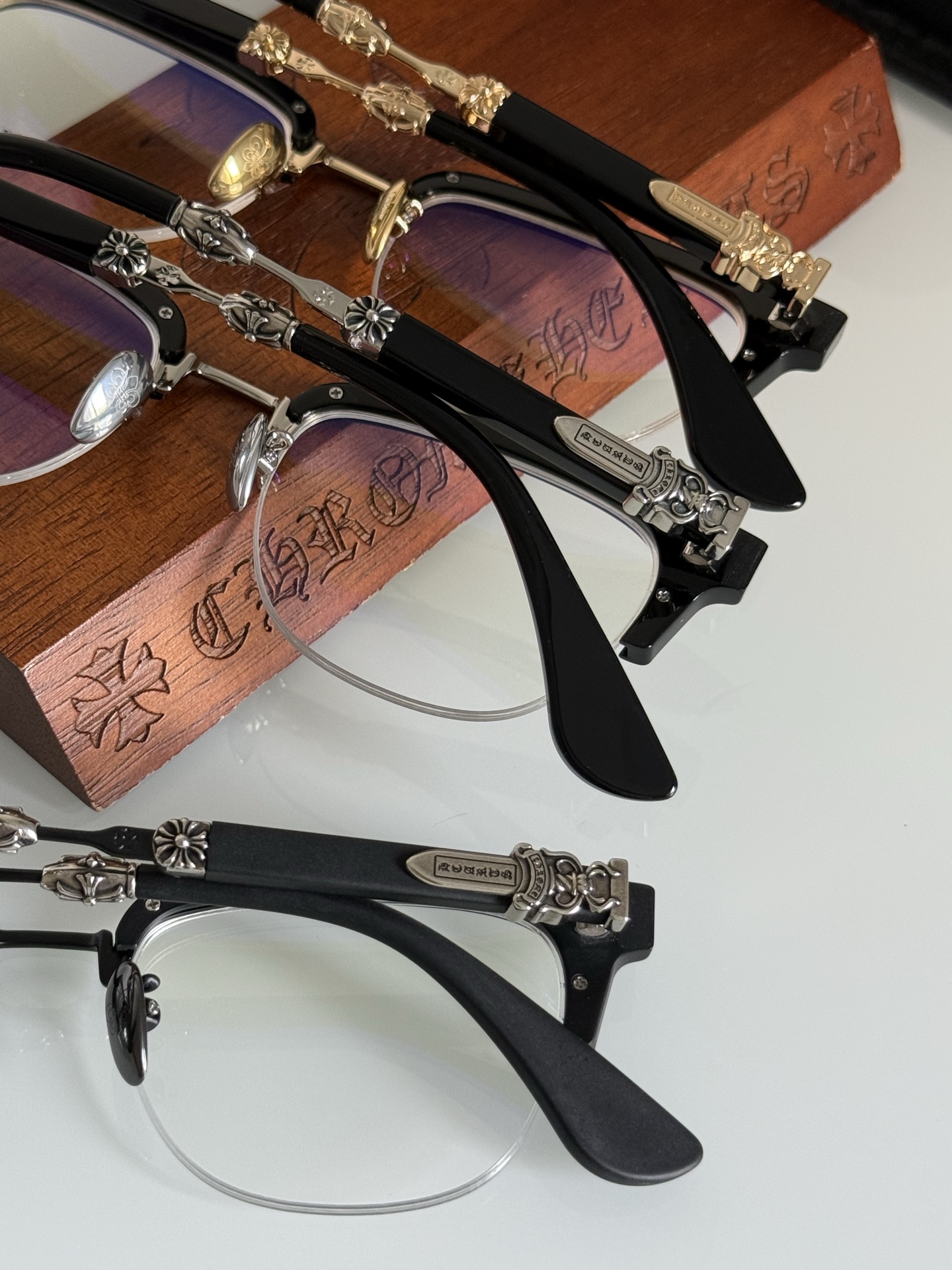 CHROME HEART经典力作！高版本 全镜70道工序42个配件全力打造完成 超乎想象的精美 细节无可挑剔 EVAGI