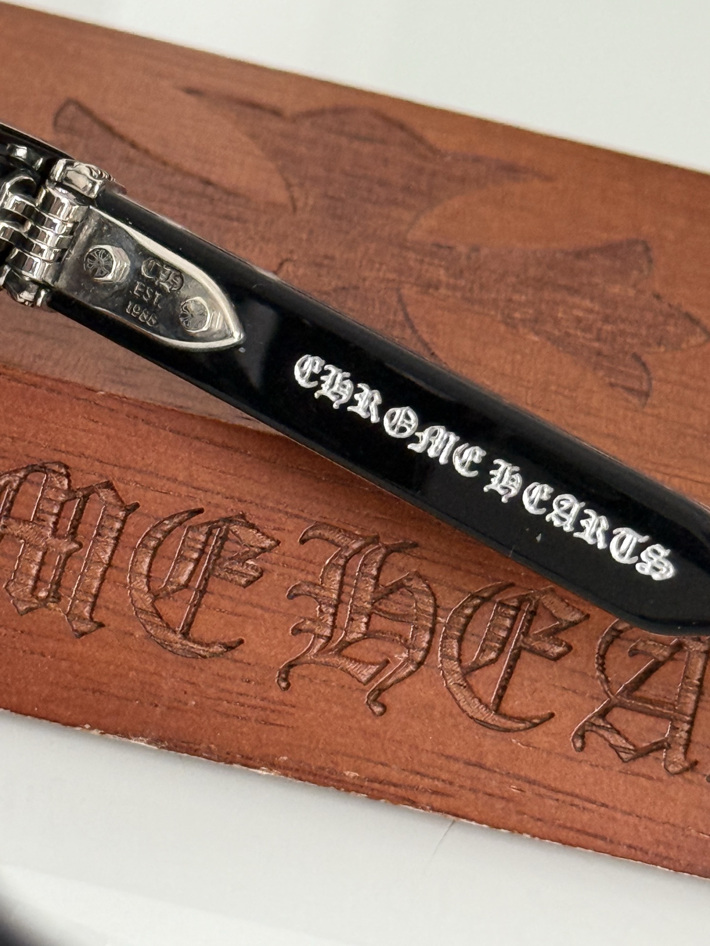 🕶️顶级原版定制款！每副都有独立编码 处处都有细节！雕刻印字 永不褪色CHROME HEART 高奢系列