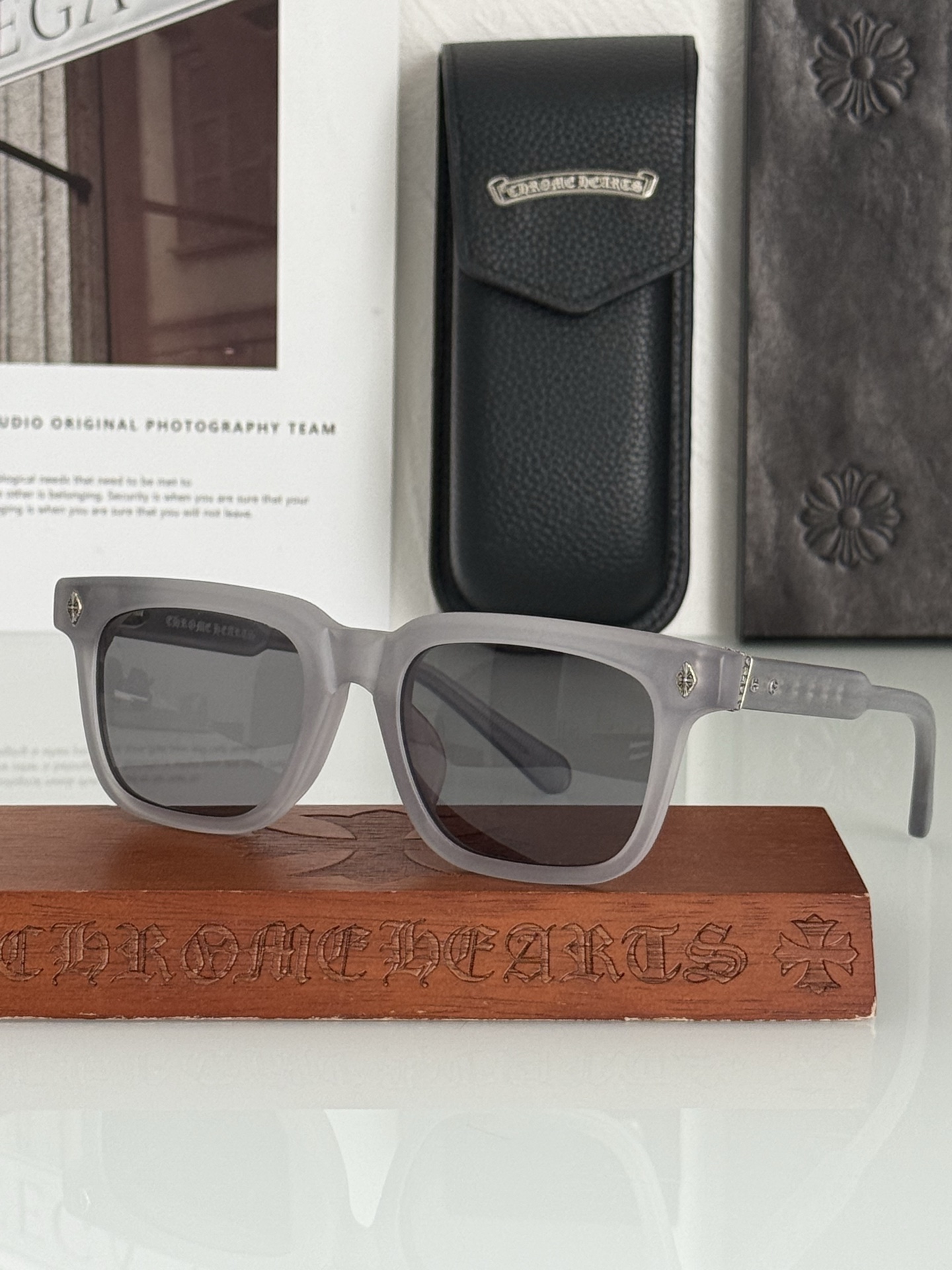 🕶️顶级原版定制款！每副都有独立编码 处处都有细节！雕刻印字 永不褪色CHROME HEART 高奢系列