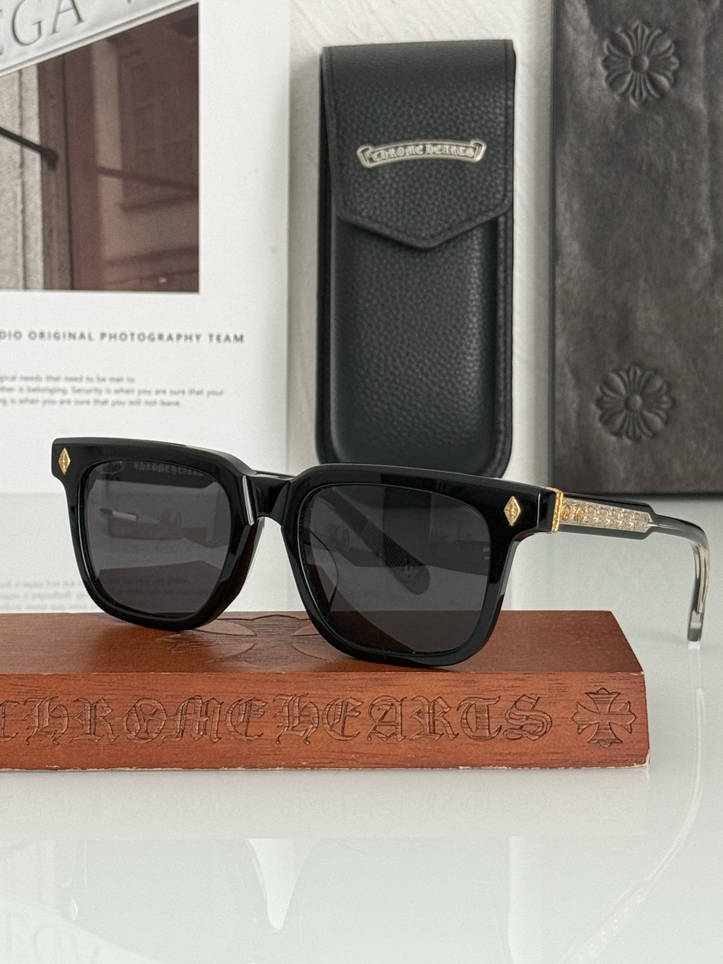 🕶️顶级原版定制款！每副都有独立编码 处处都有细节！雕刻印字 永不褪色CHROME HEART 高奢系列