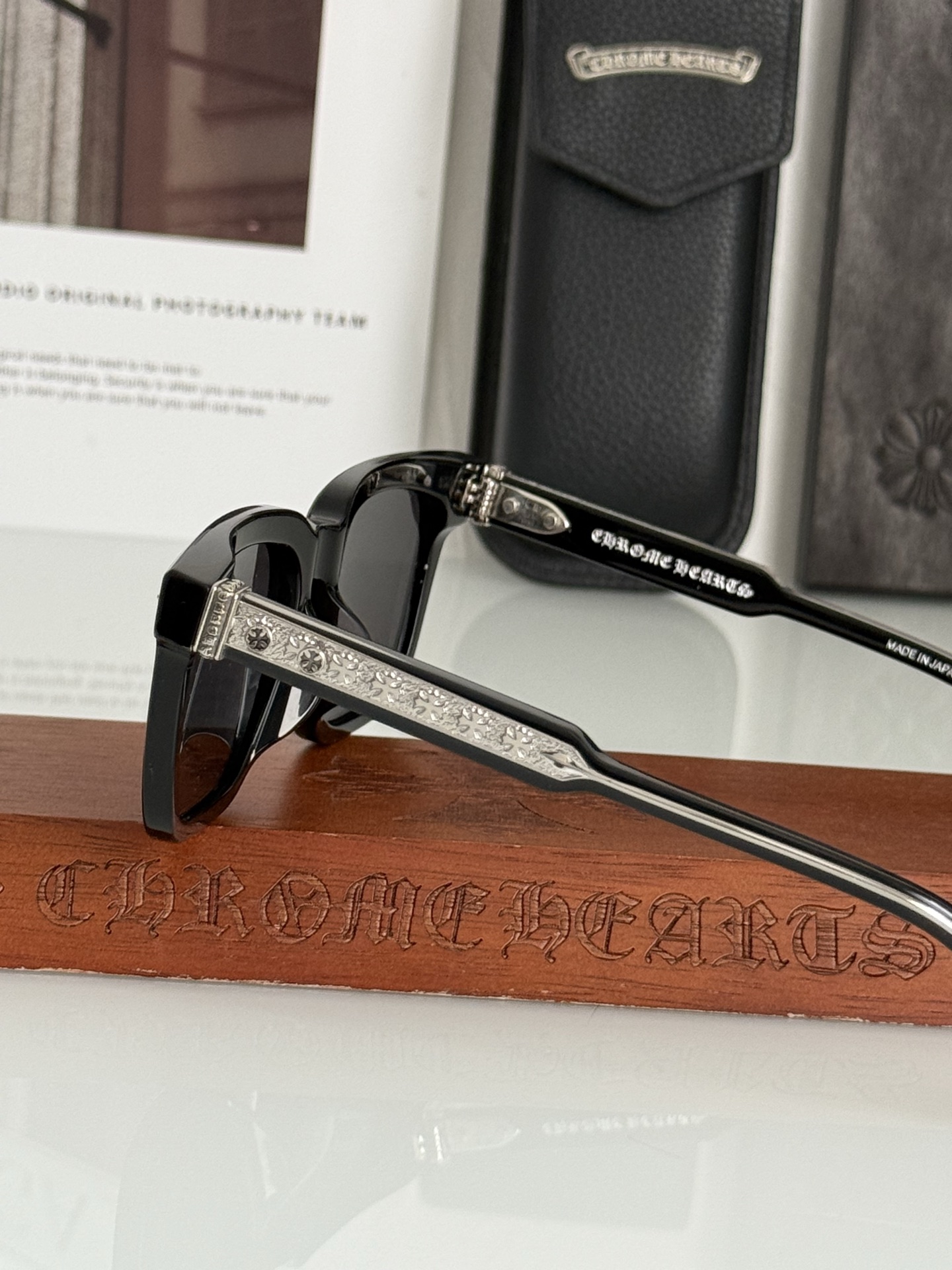 🕶️顶级原版定制款！每副都有独立编码 处处都有细节！雕刻印字 永不褪色CHROME HEART 高奢系列