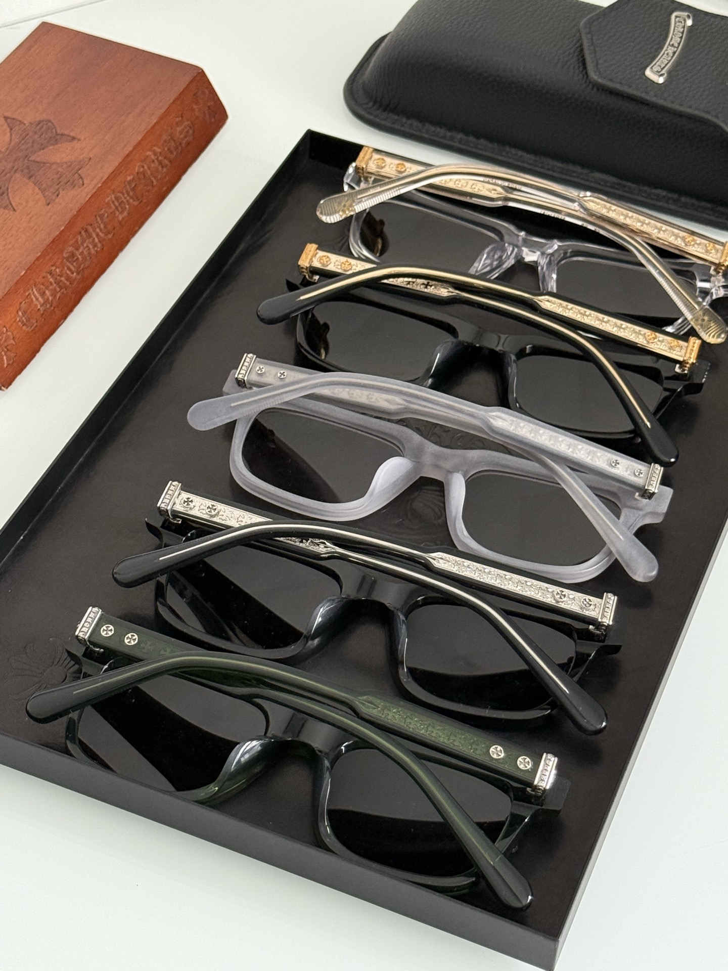 🕶️顶级原版定制款！每副都有独立编码 处处都有细节！雕刻印字 永不褪色CHROME HEART 高奢系列