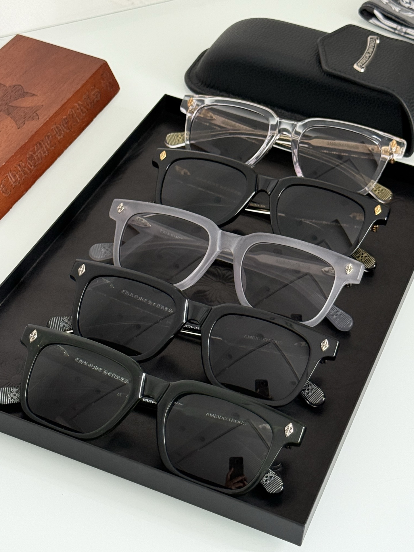 🕶️顶级原版定制款！每副都有独立编码 处处都有细节！雕刻印字 永不褪色CHROME HEART 高奢系列