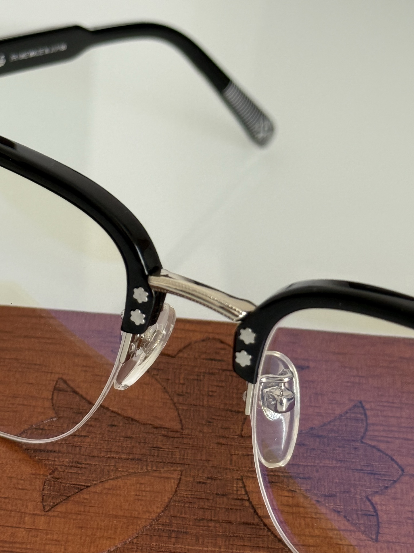 新款 原版 CHROME HEARTNEENERS SIZE：55口20-147金属➕板材框架 大版型眉