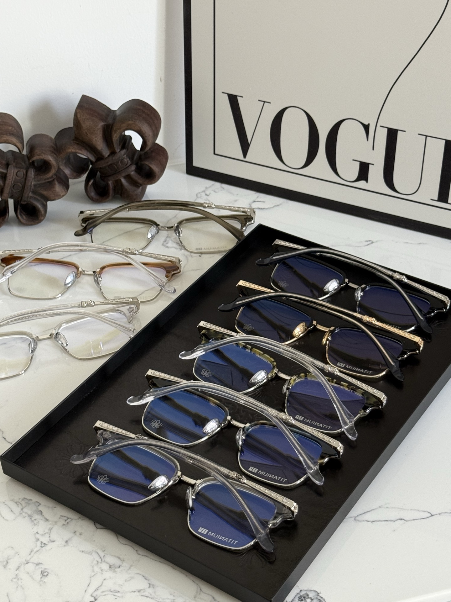 新～简约大方 半框眉架 绝美颜色高质感进口板料打磨而成 弹簧腿设计 更有张力CHROME HEART 钛