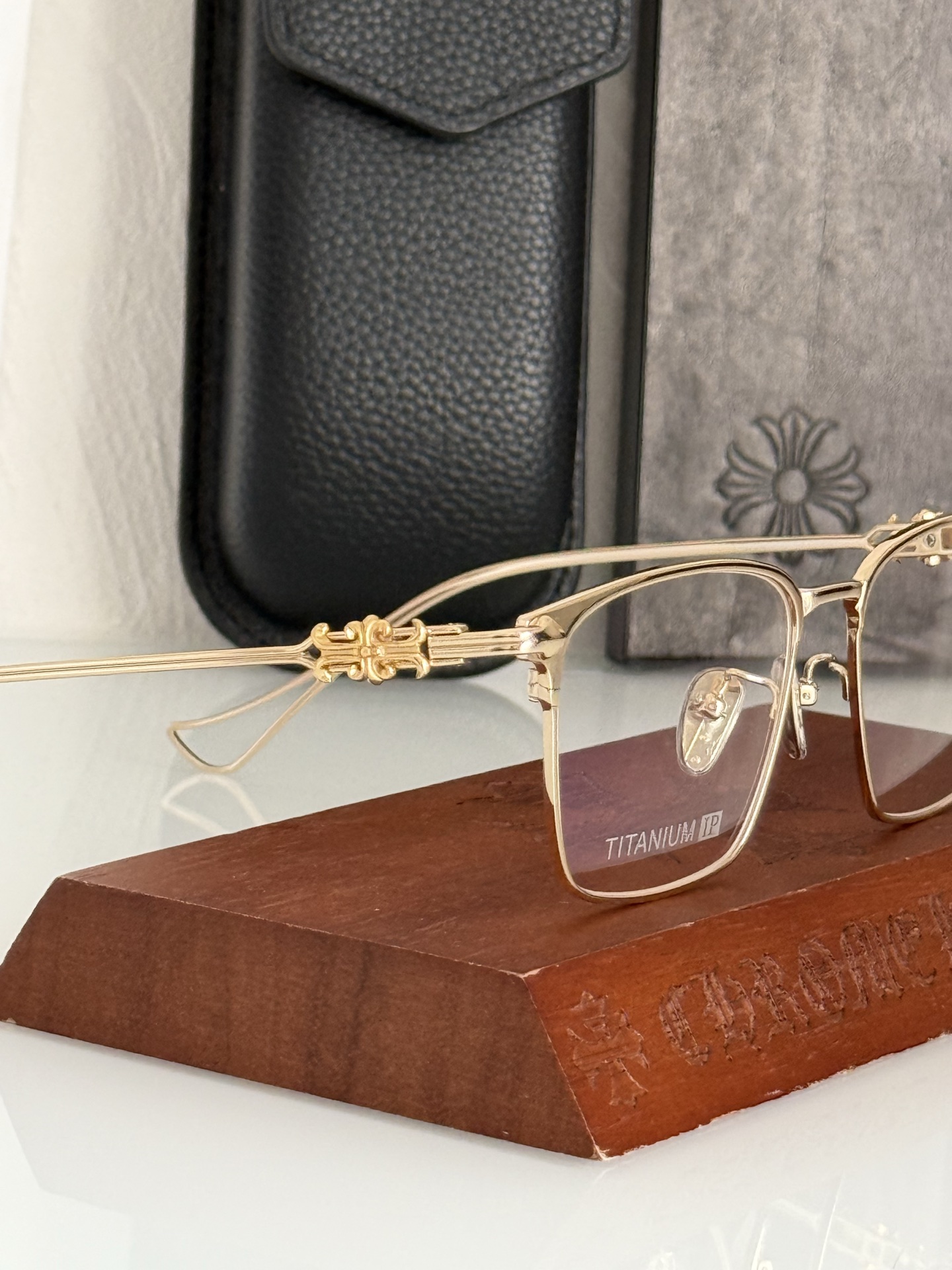 重工打造钛架CHROME HEART CH8159 商务休闲两用 做工精致 SIZE：53口18-150