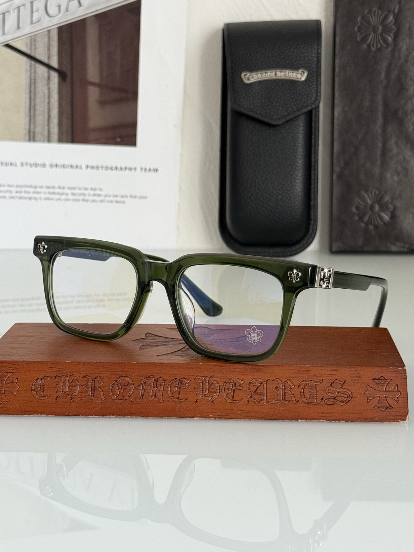 CHROME HEART新款厚料大框眼镜CH8207SIZE:55口18-154