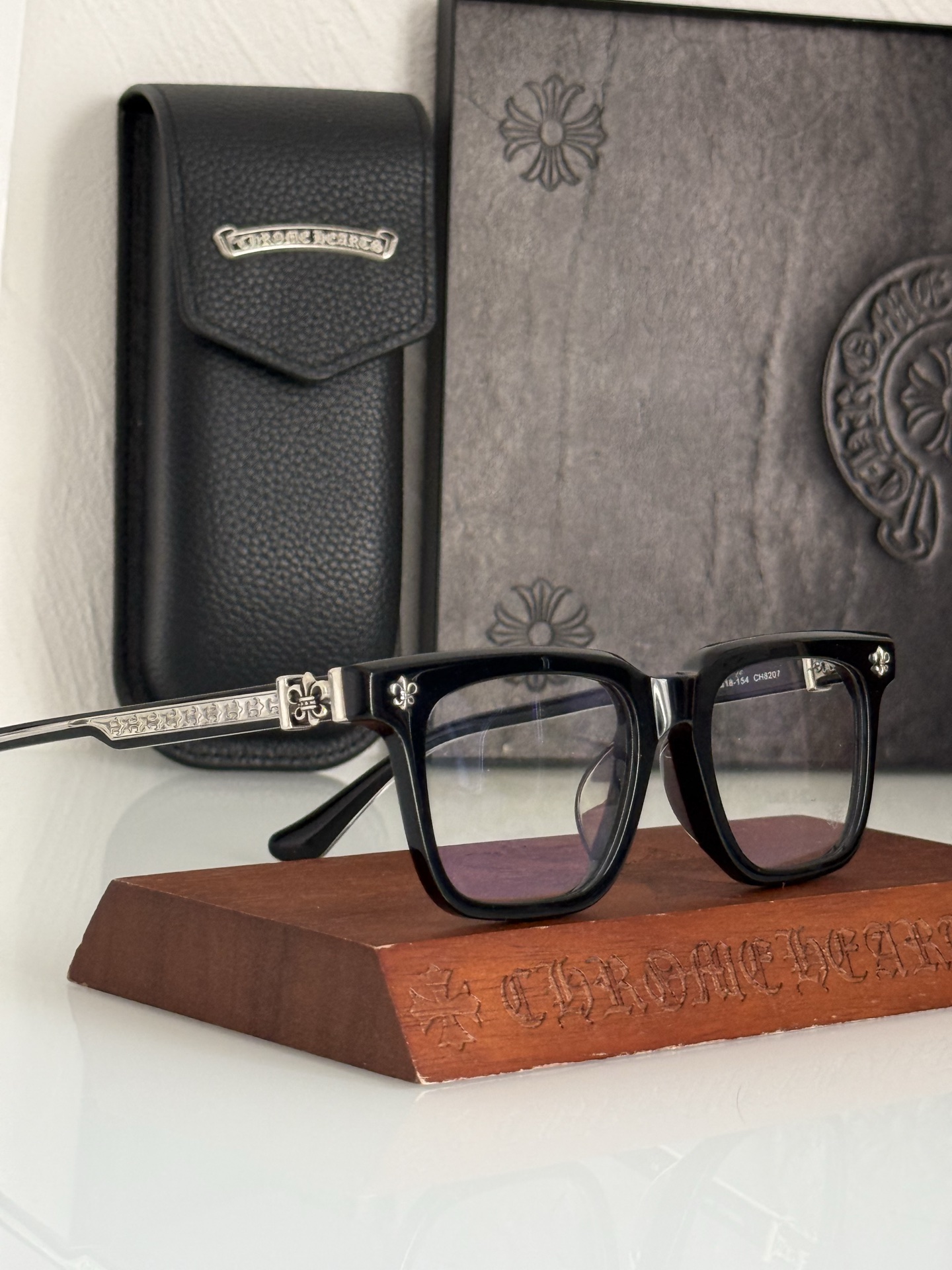 CHROME HEART新款厚料大框眼镜CH8207SIZE:55口18-154