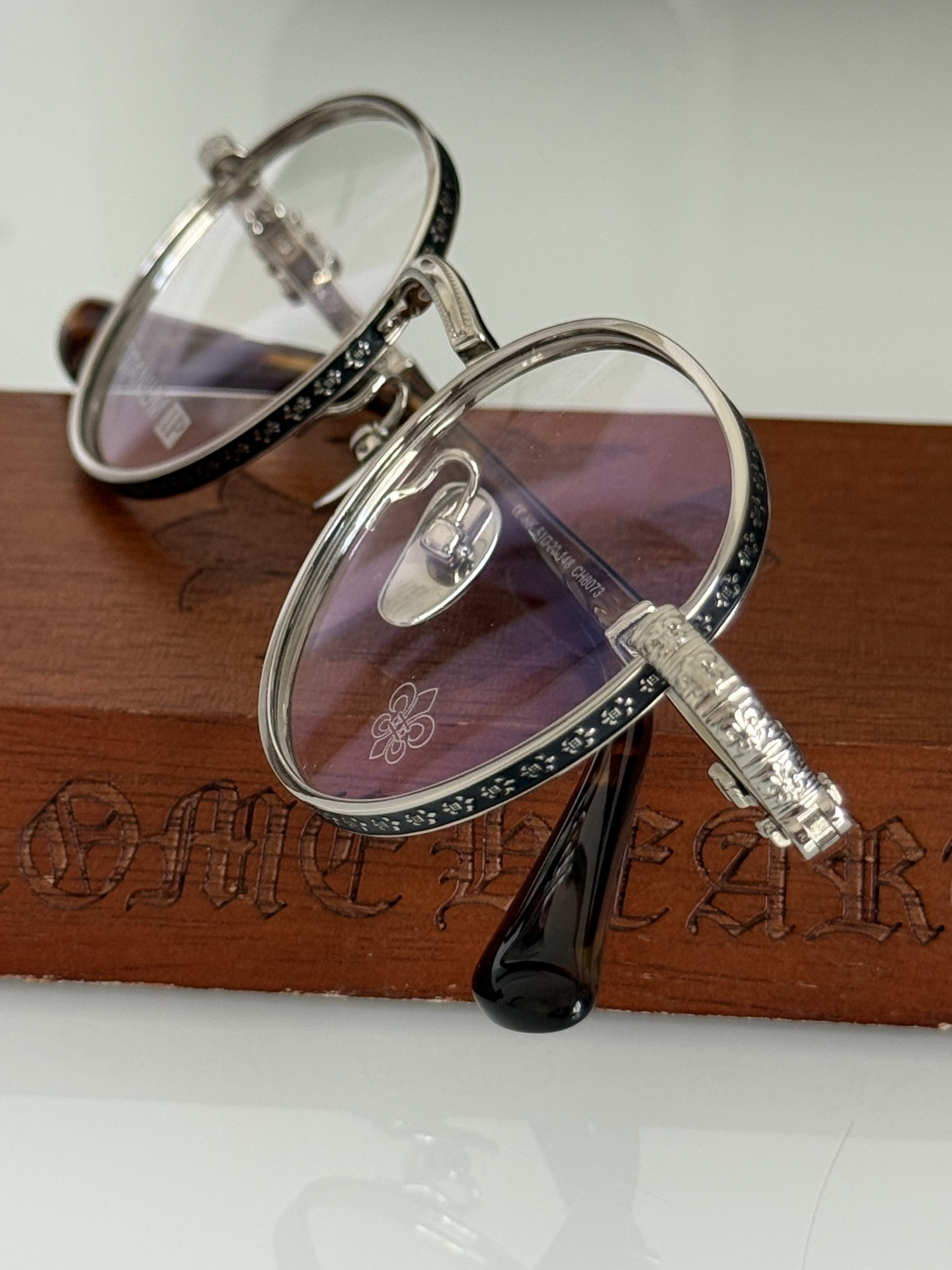 重工打造款‼️手工钛架〰️CHROME HEART💯新款每一个细节都透露出精湛的工艺顶级品质 原版绝对不