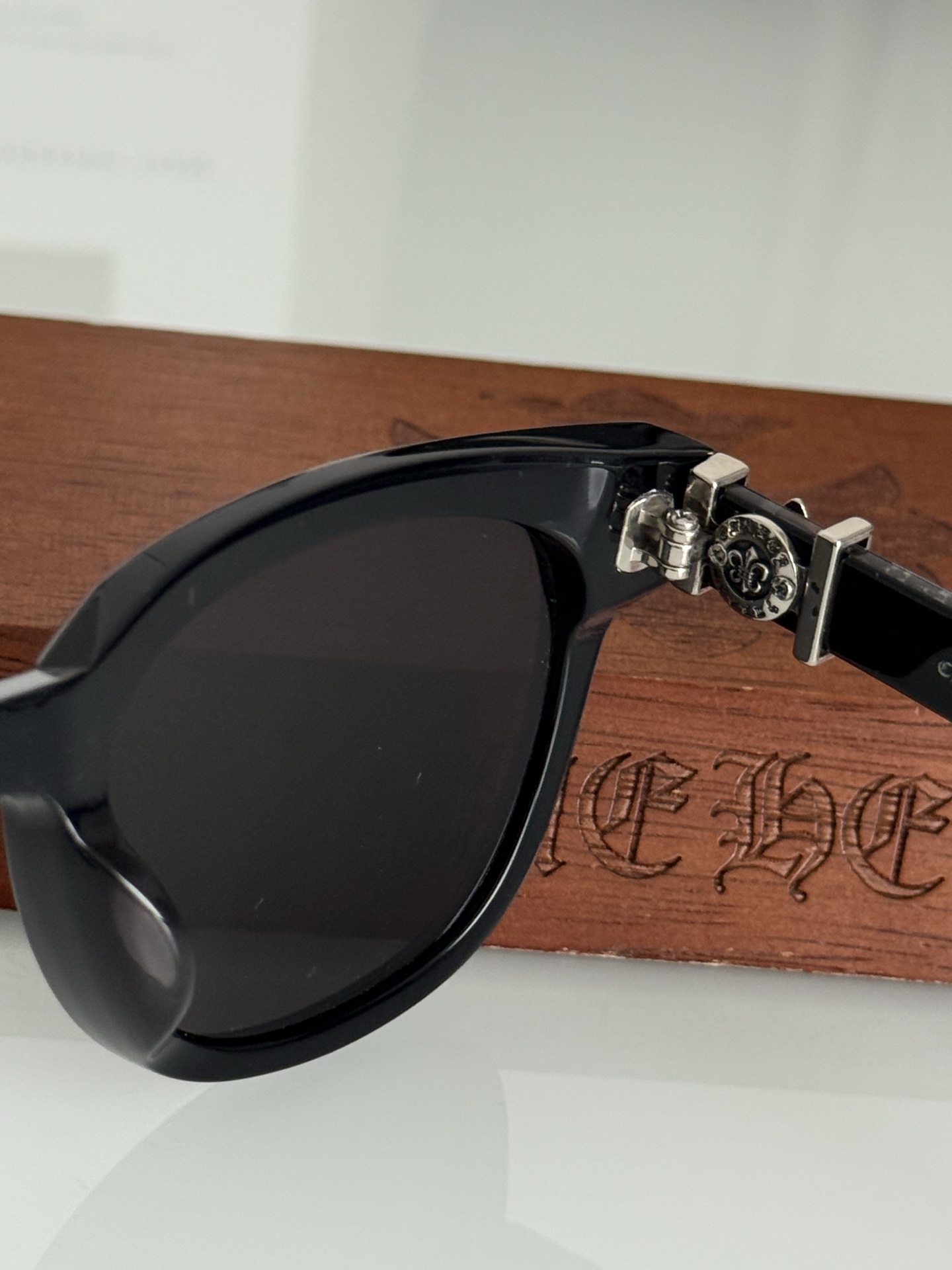 原版最新款！CHROME HEART今年必入太阳镜🕶️ 进口厚板料切割 板面立体干净 精致克罗心五金件点