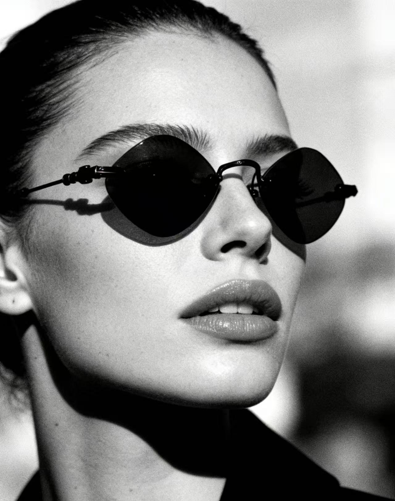 三角形独家首发！特定款！风靡全网经典复古小框太阳镜 CHROME HEARTCH8275 SIZE:56