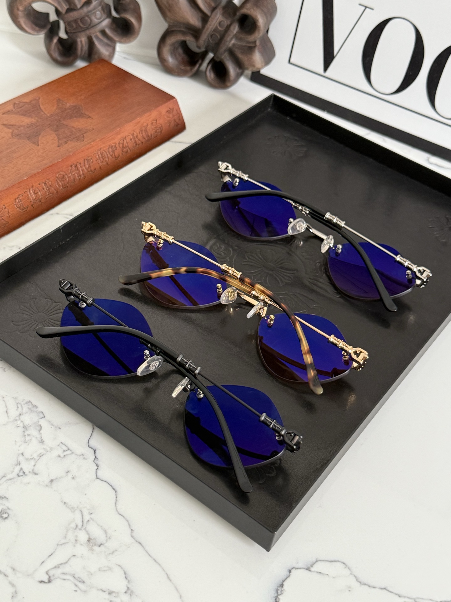 三角形独家首发！特定款！风靡全网经典复古小框太阳镜 CHROME HEARTCH8275 SIZE:56