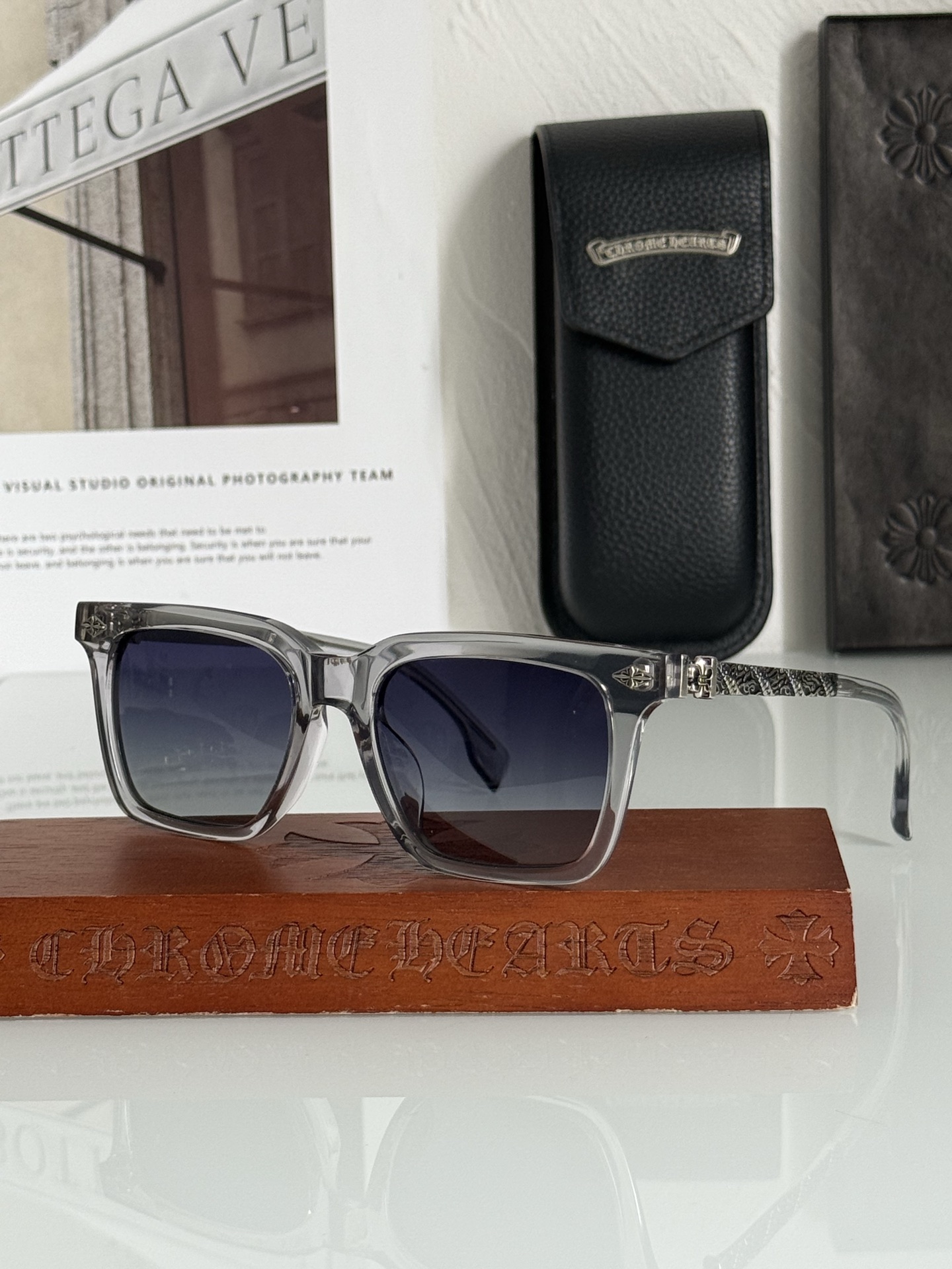 钛！CHROME HEART顶级板材手工打磨抛光而成立体图纹纯钛镜腿 大气时尚CH8271 SIZE：5