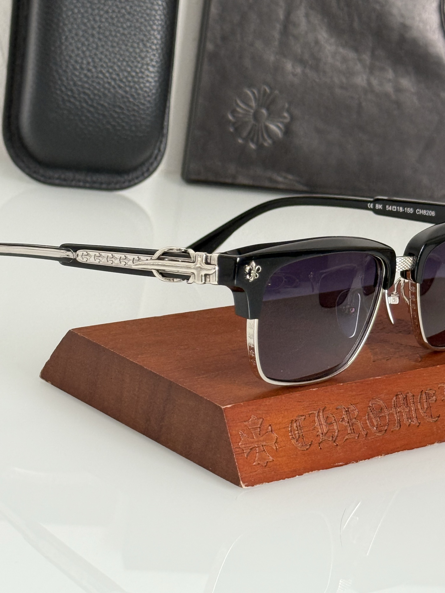 新款墨镜🕶️钛 重工新品眉架〰️CHROME HEART立体切割工艺制作 质感满分CH8206 SIZE