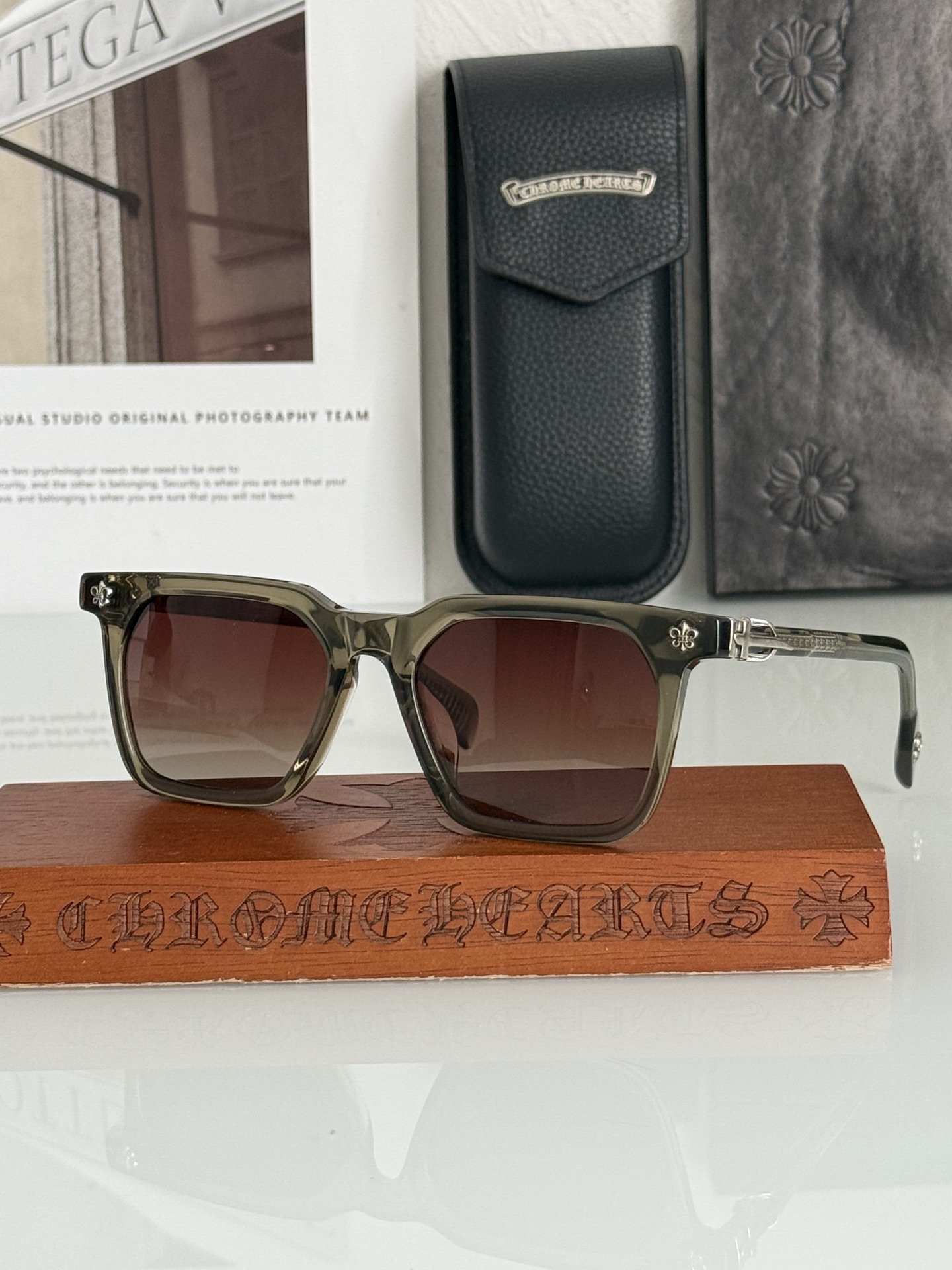 偏光墨镜➰CHROME HEART顶级板材手工打磨抛光而成 立体配饰logo彰显品质 CH8266 SI