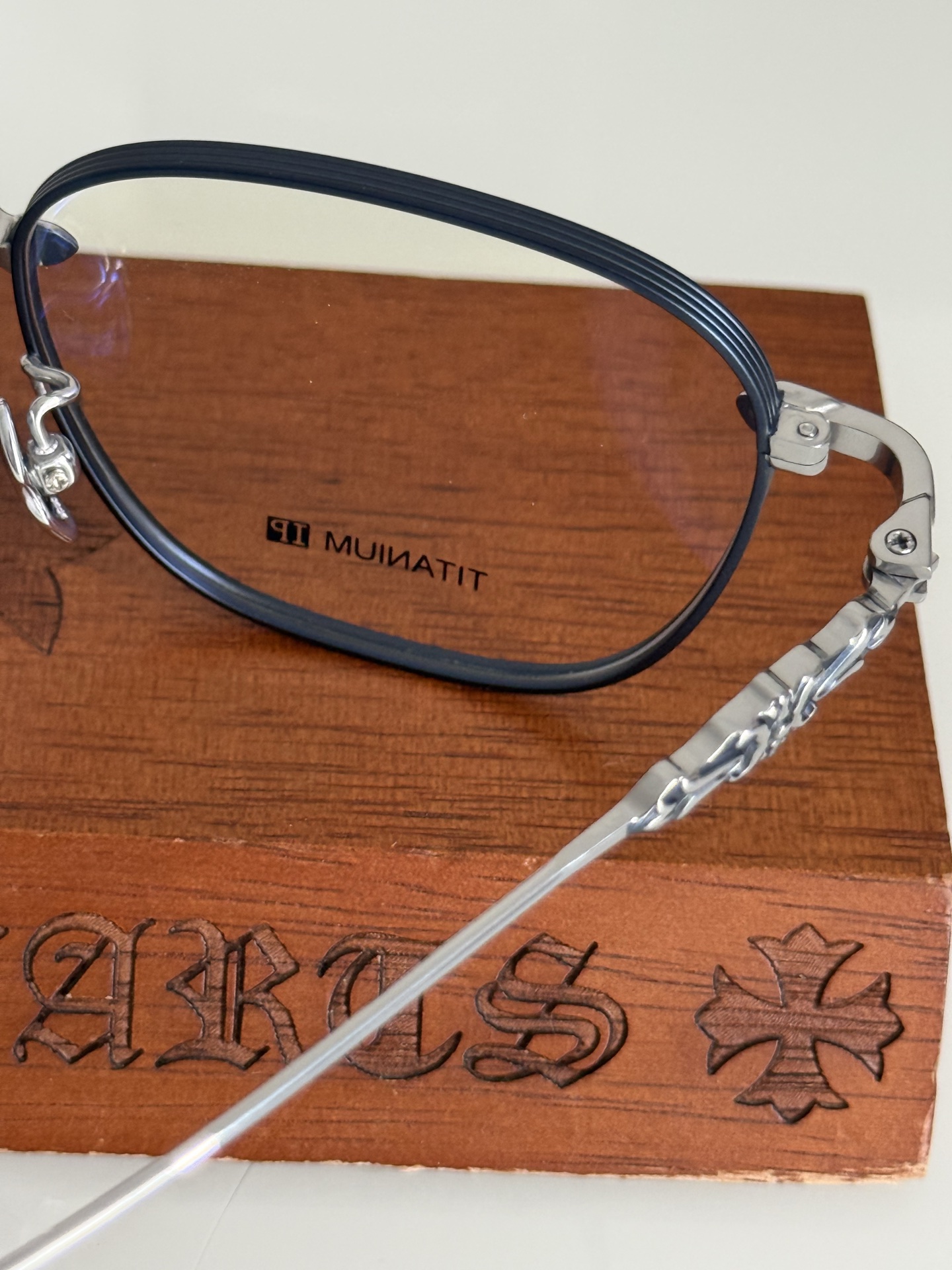 纯钛！超级轻！日本IP电镀 高级CH5325 SIZE:53-19-150