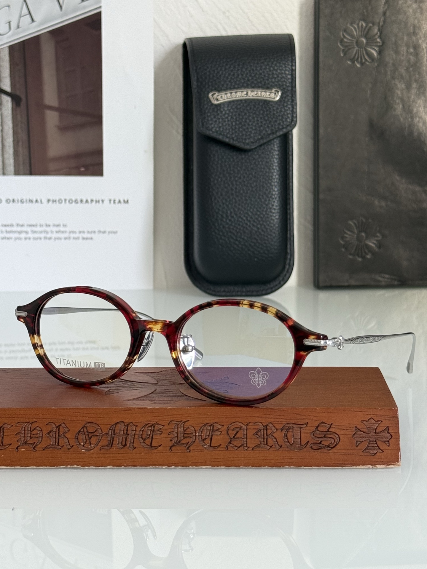 仅8克重❗️新品CHROME HEART意大利进口轻量板材+钛镜腿 轻到忘记它的存在玳瑁纹理复古又高级 