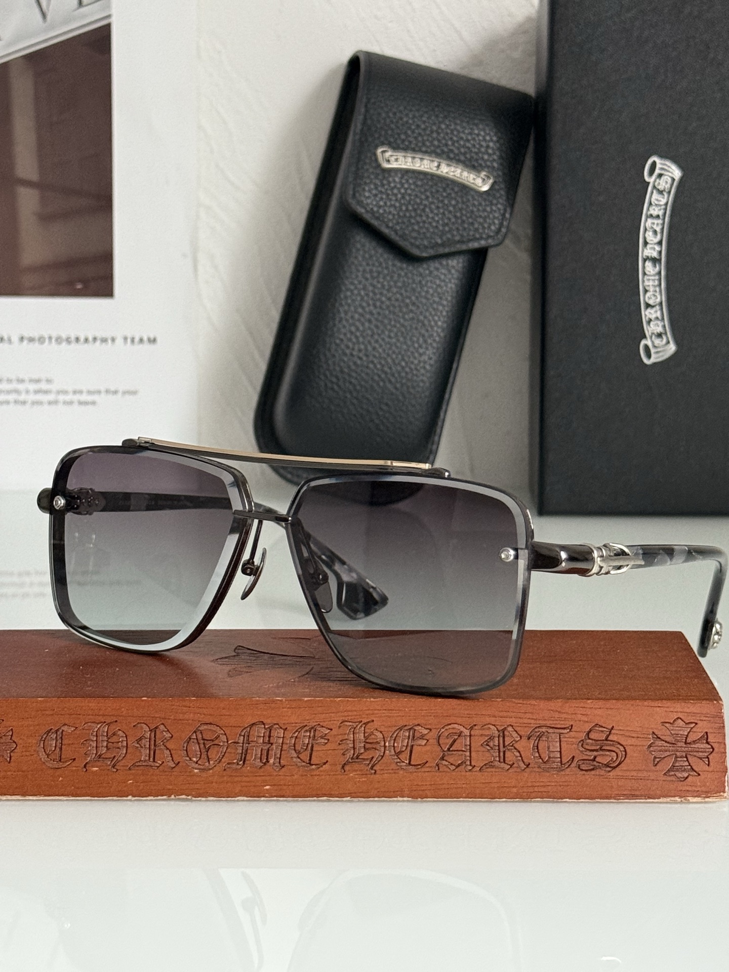 NEW 轻奢款 重量级新品🕶️变色太阳镜硬汉方型设计 CHROME HEART CH8239SIZE：6