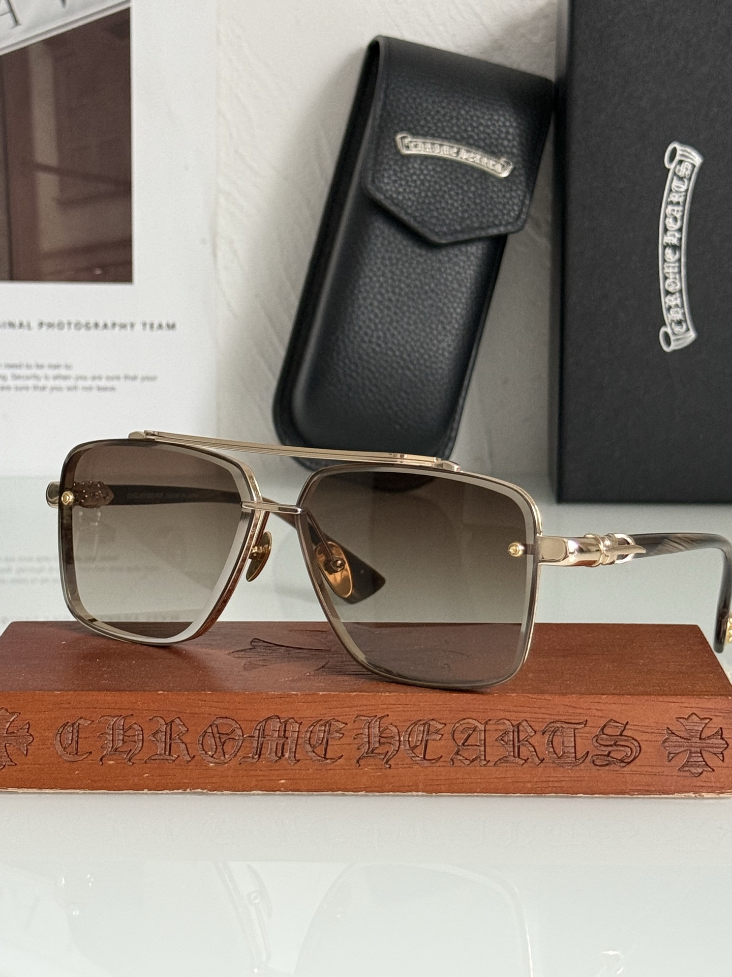 NEW 轻奢款 重量级新品🕶️变色太阳镜硬汉方型设计 CHROME HEART CH8239SIZE：6