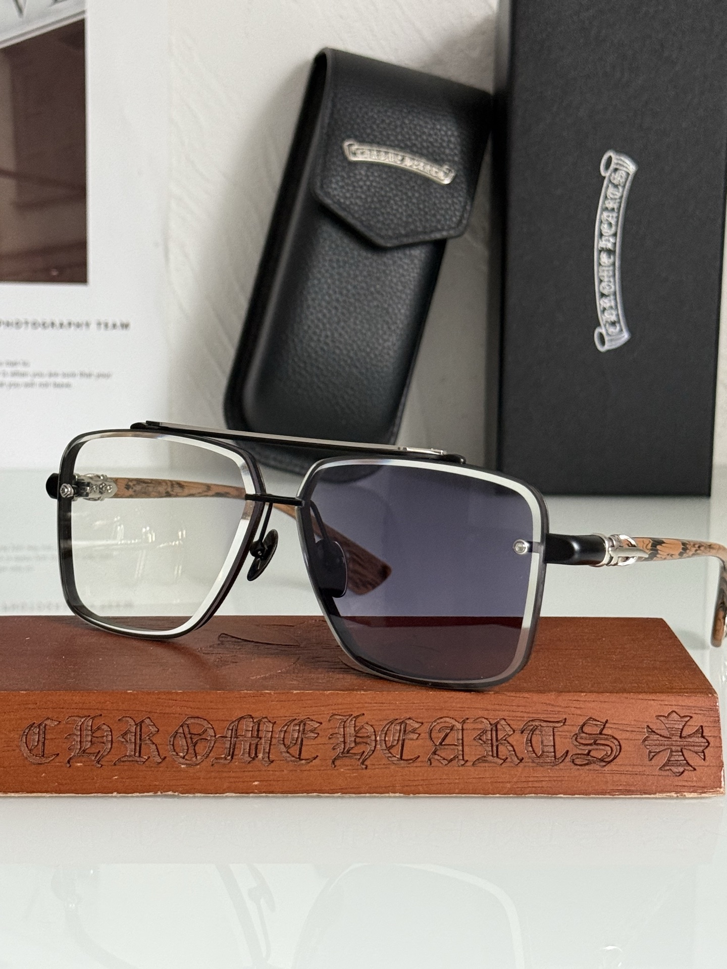 NEW 轻奢款 重量级新品🕶️变色太阳镜硬汉方型设计 CHROME HEART CH8239SIZE：6