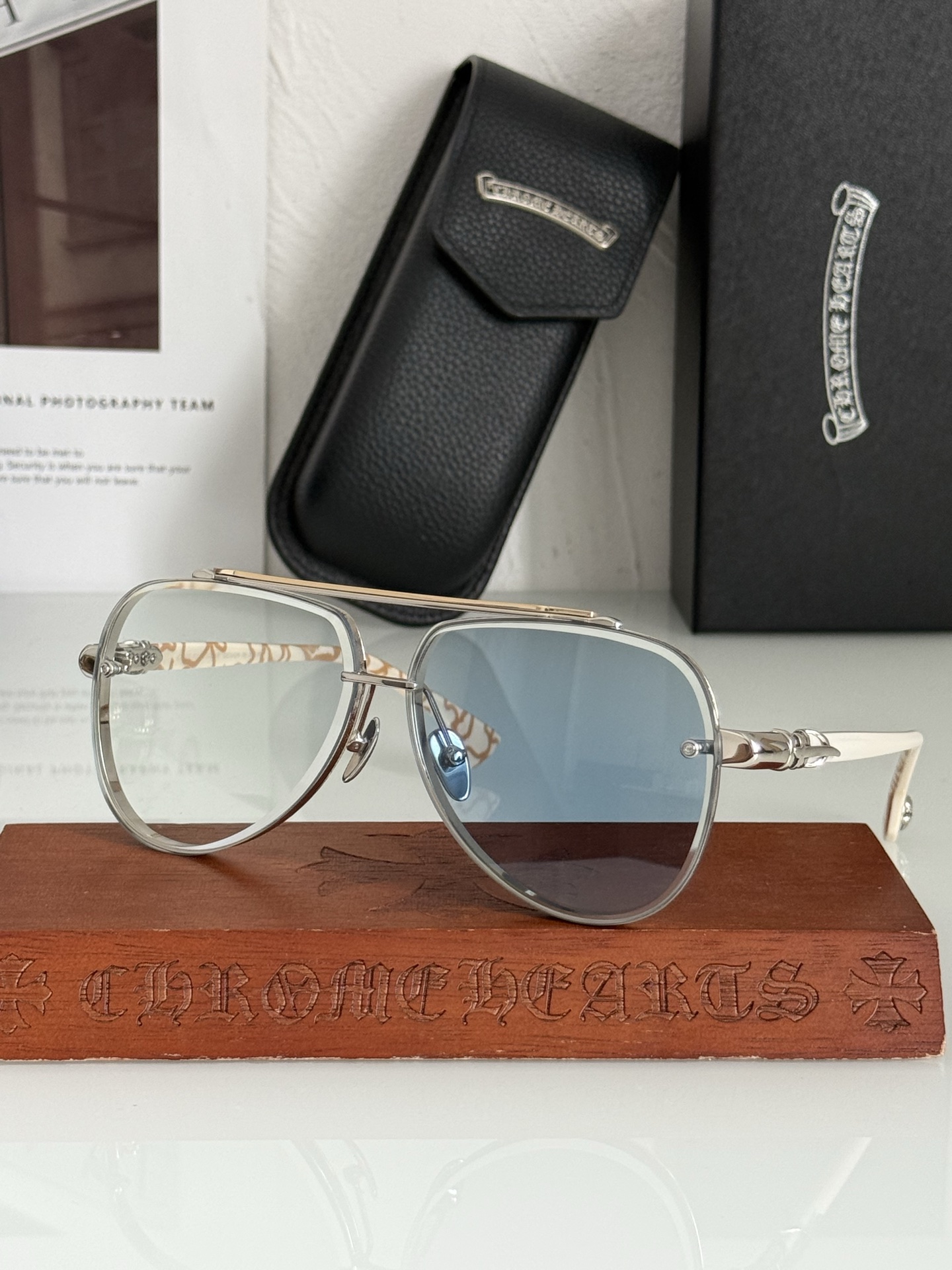 NEW 轻奢款 重量级新品变色墨镜🕶️CHROME HEART CH8238SIZE：63-12-149