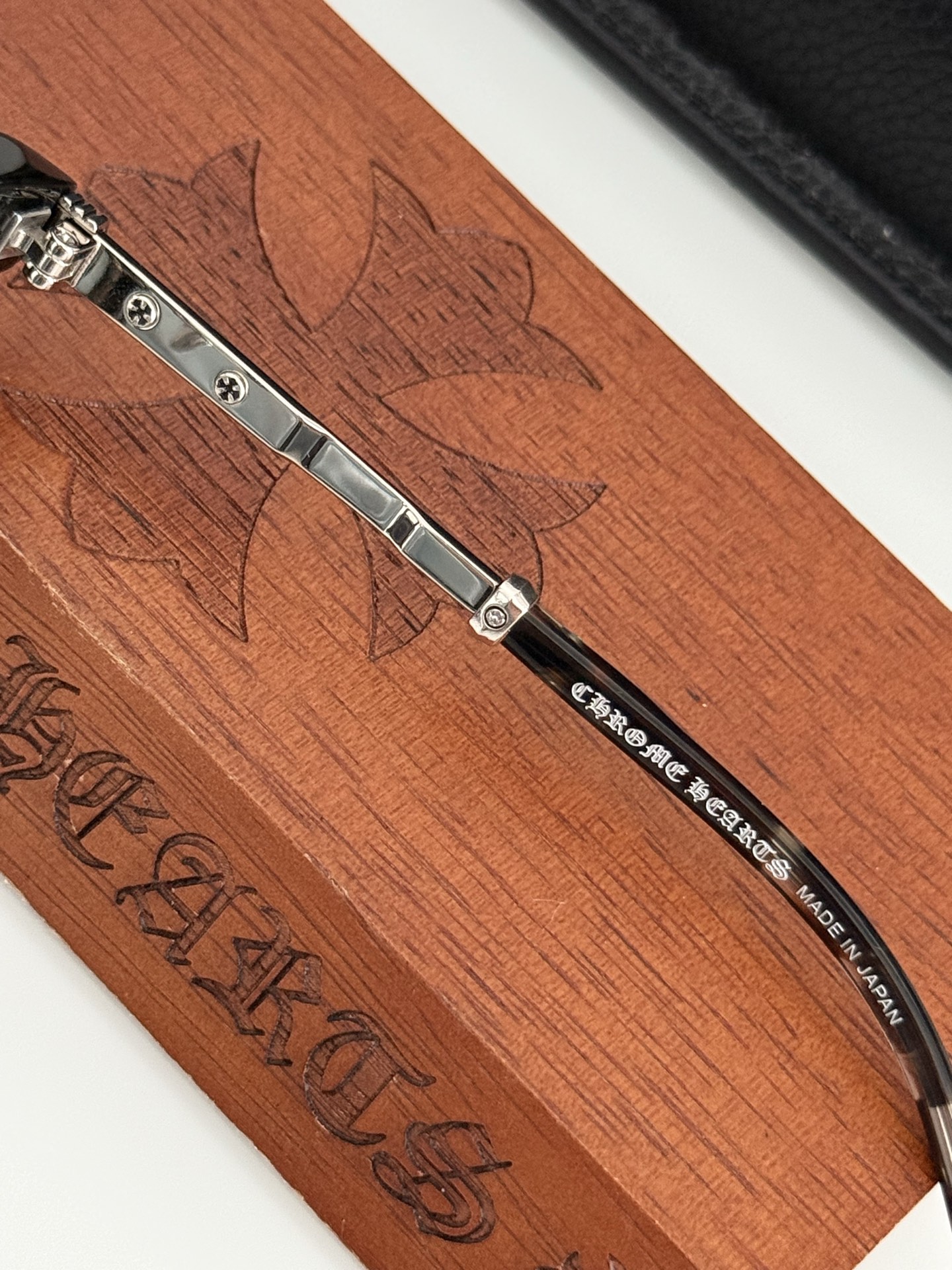 🆕  To🆕 P quality CHROME HEART   原版logo 每副都有镭射编码 永不褪色 品质看得见  