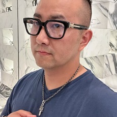 顶级原版定制款!每副都有独立编码 CHROME HEART 高奢系列 眼镜界艺术精品 意大利厚料精工制作 光泽度极强 顶级原版定制款!每副都有独立编码 CHROME HEART 高奢系列 眼镜界艺术精品 意大利厚料精工制作 光泽度极强